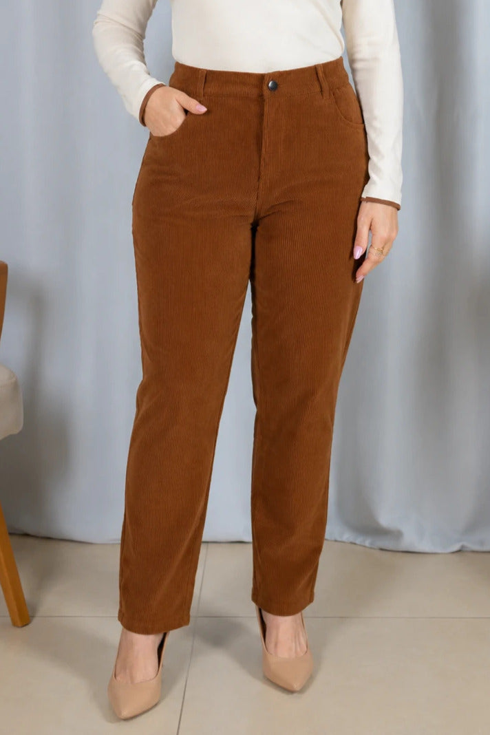 Calça Cotelê Corte Reto Lupita Marrom