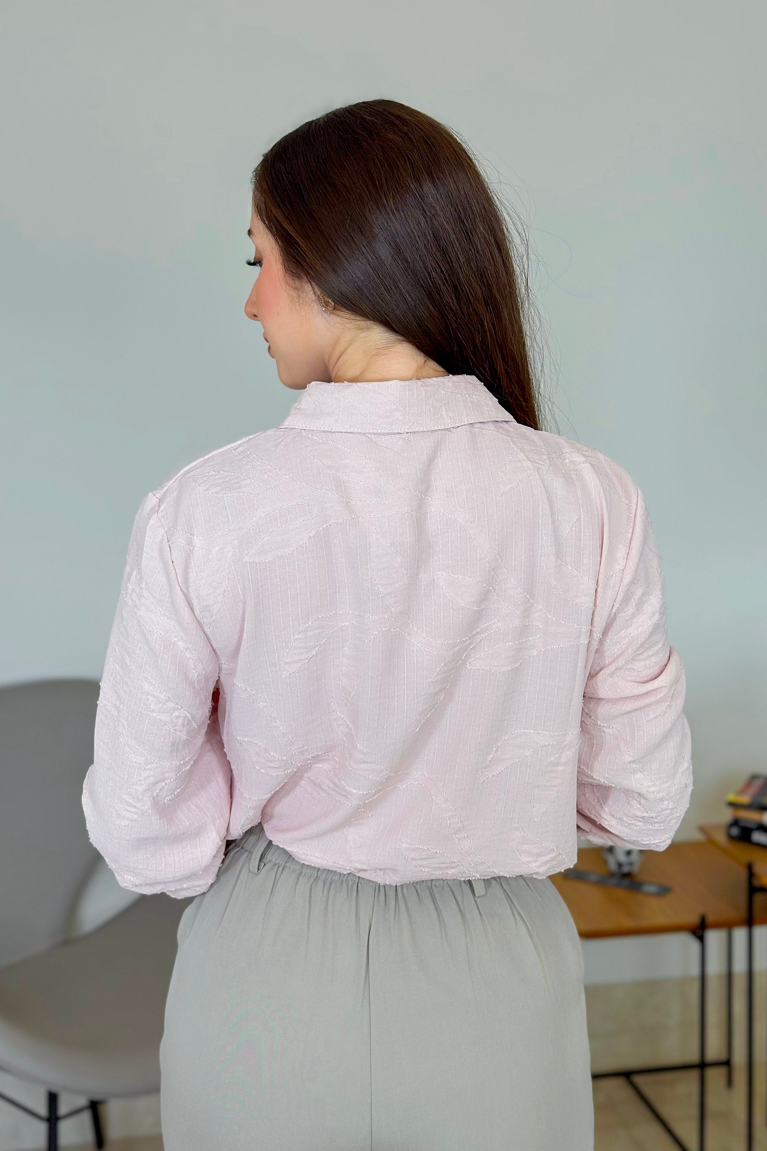 Camisa Manga Longa Em Jacquard Texturizado Bordada Leandra Rosa