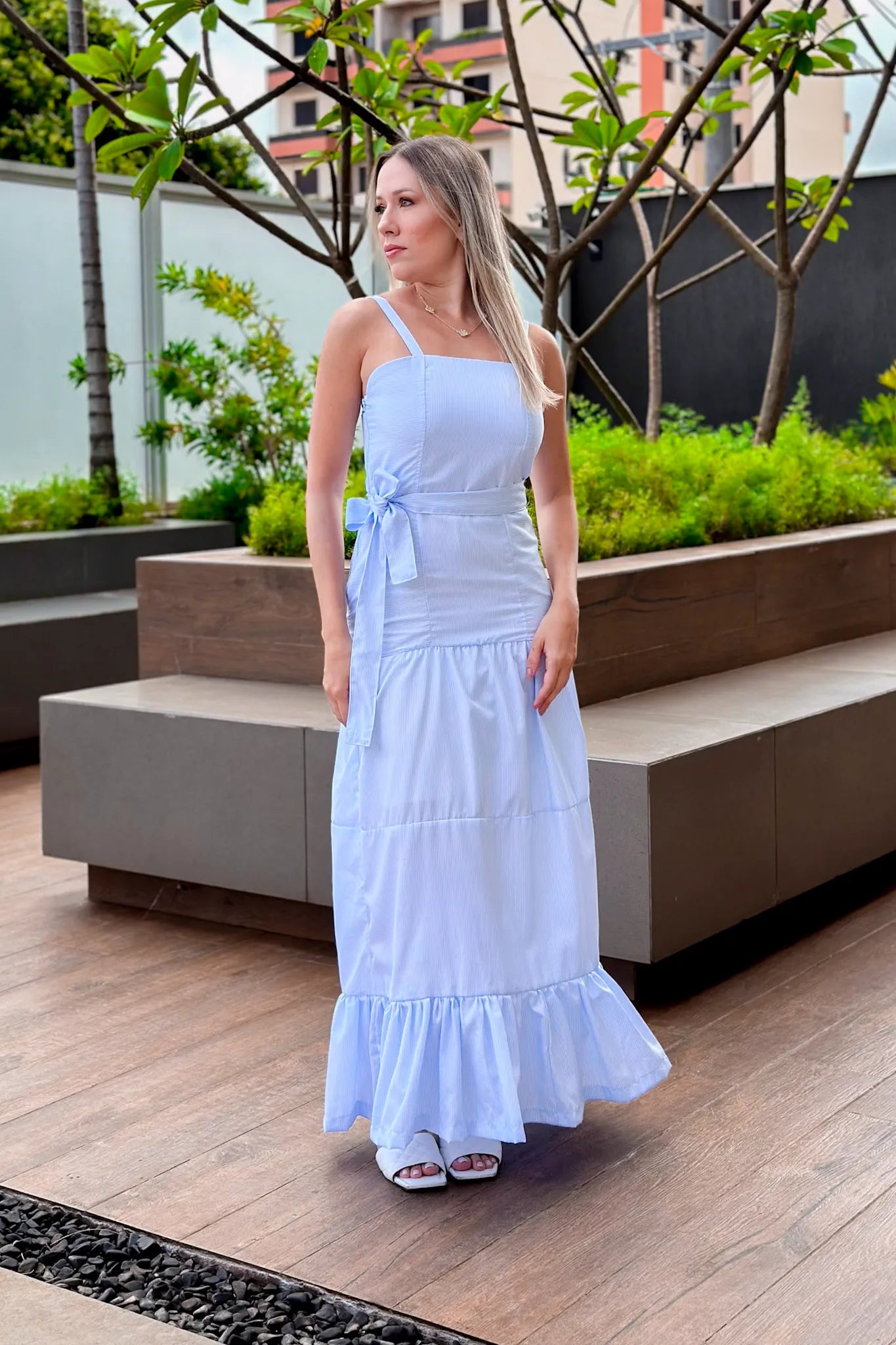 Vestido Longo Listrado Monica Azul Claro
