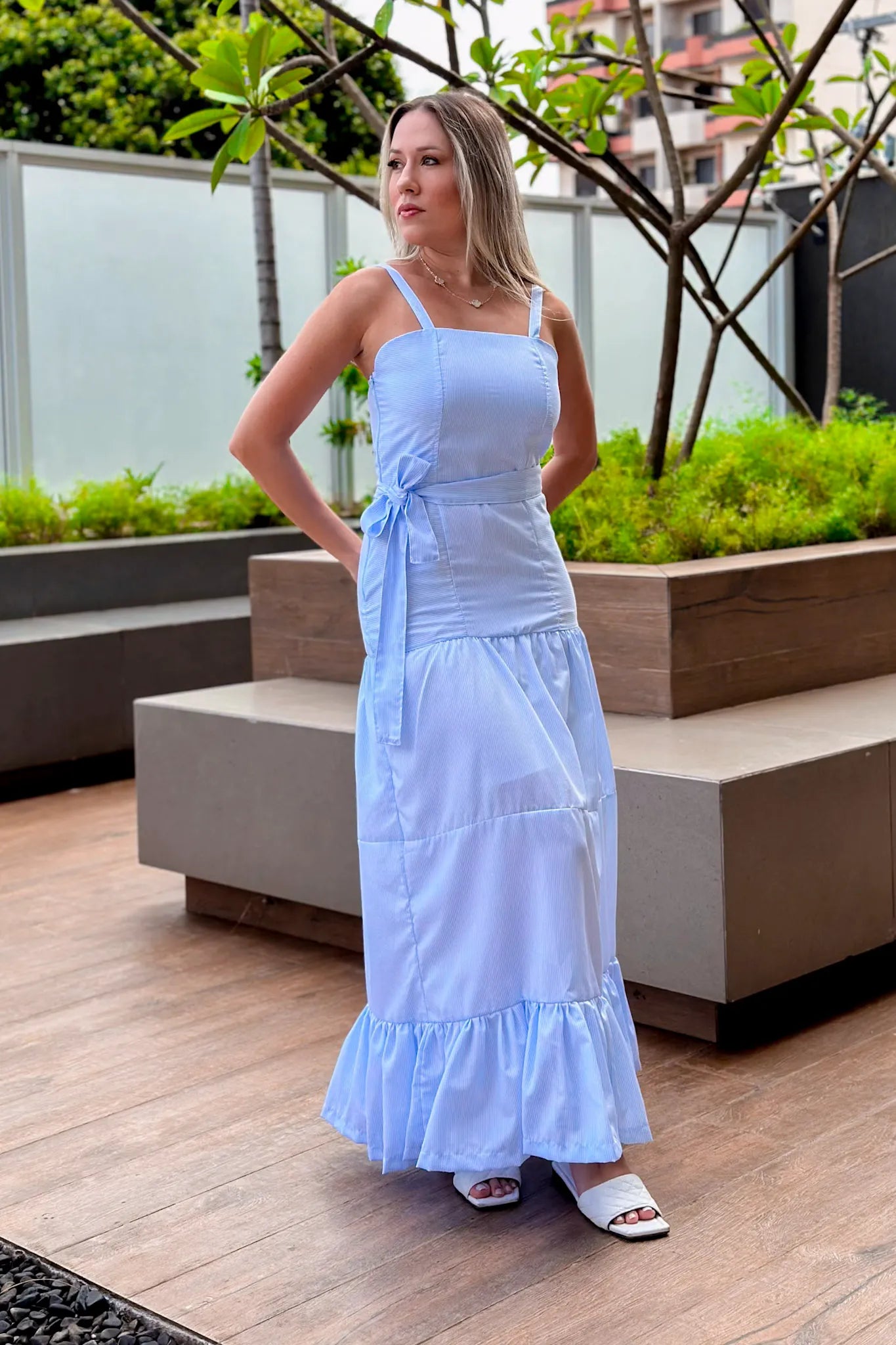Vestido Longo Listrado Monica Azul Claro