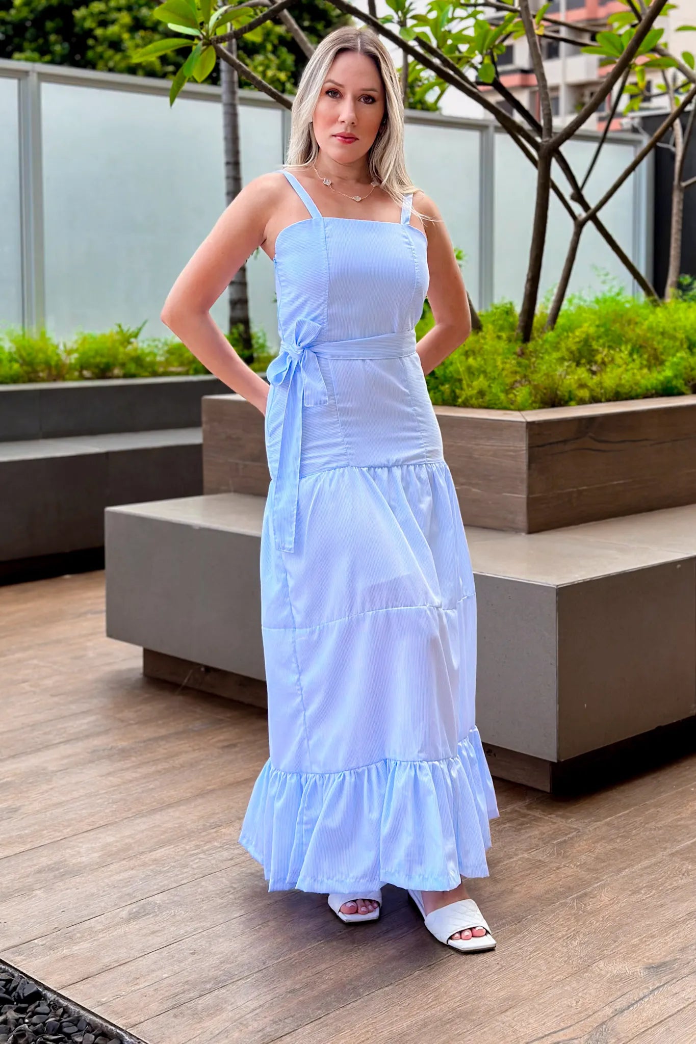 Vestido Longo Listrado Monica Azul Claro