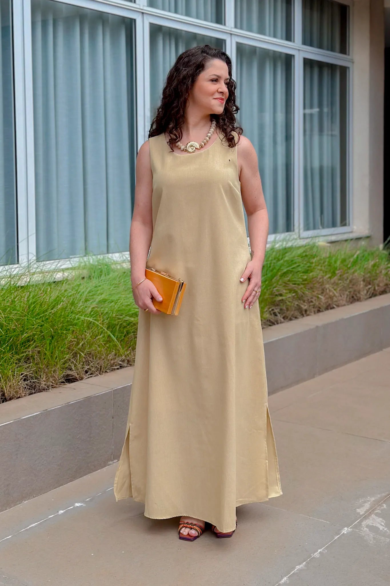 Vestido Midi Detalhe Bolso Elisa Amarelo