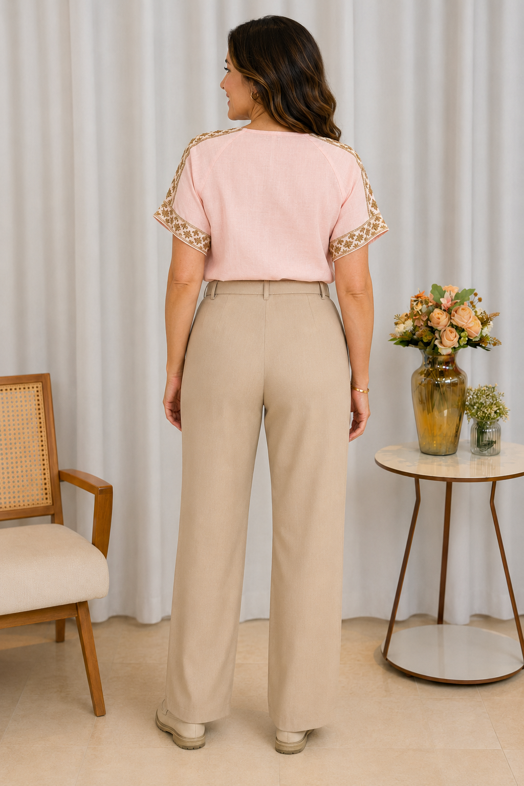 Blusa Em Cotton Linho Fresca Bordada Com Amarração Edna Rosa