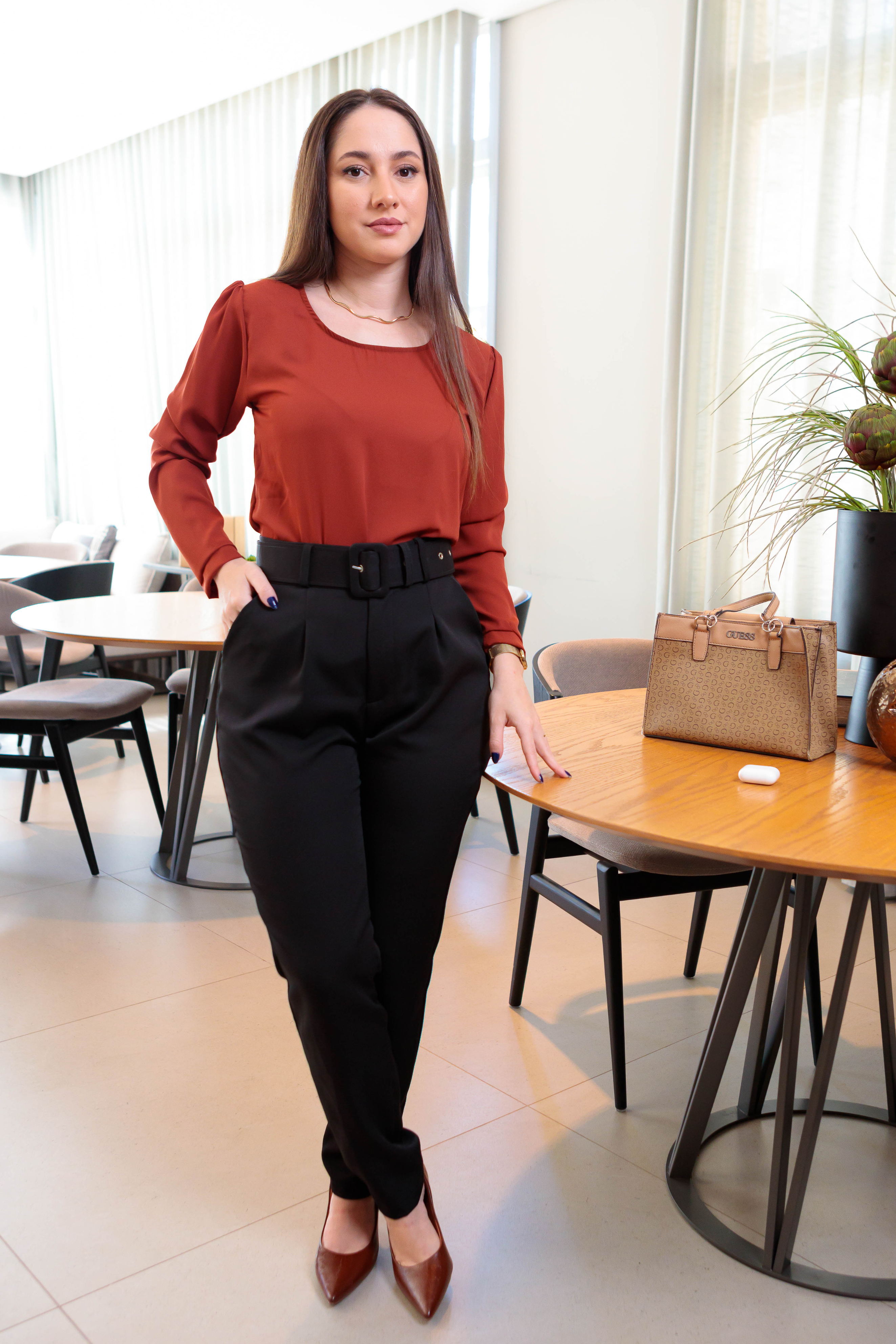 Blusa Manga Longa Decote Redondo Marli Terracota