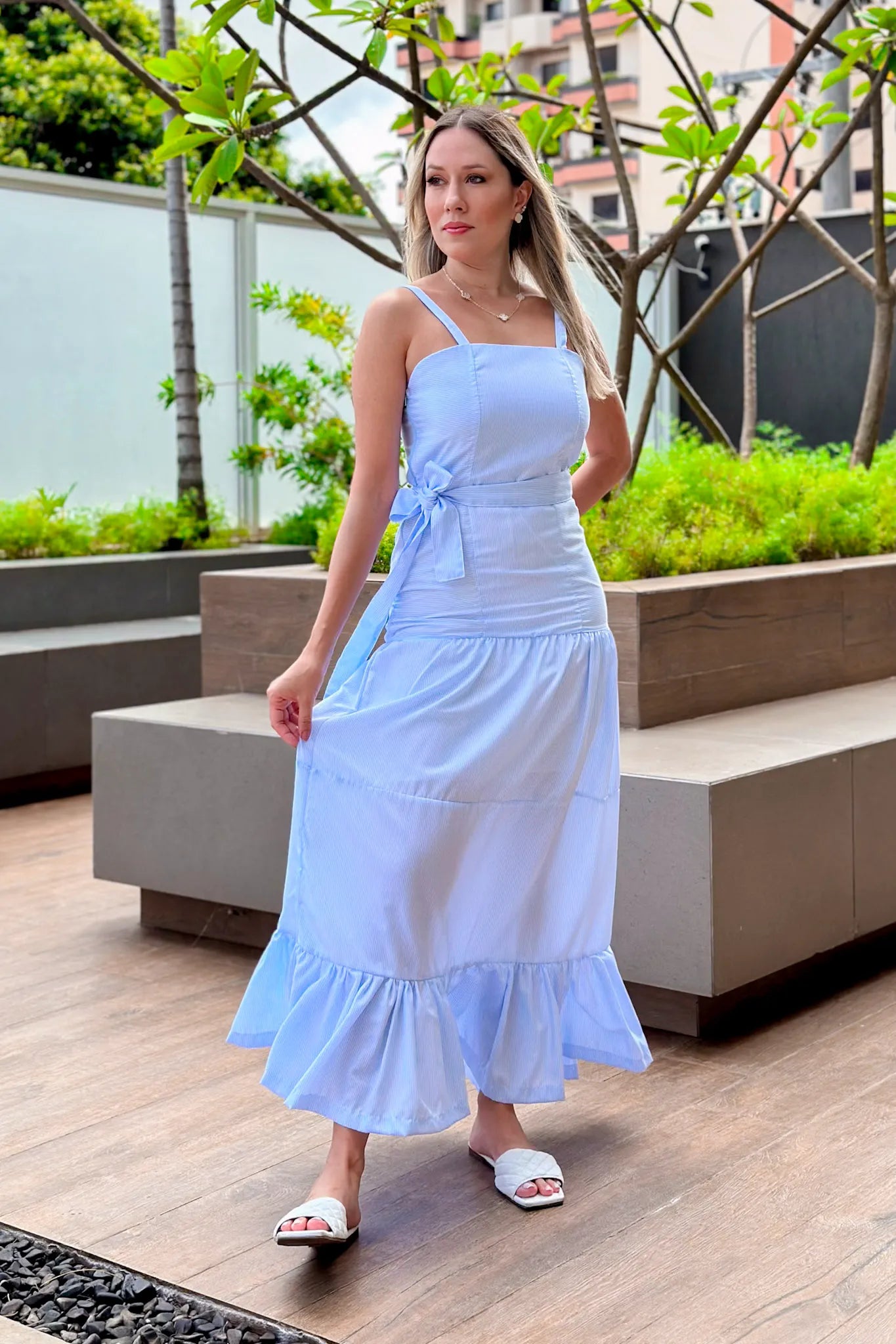 Vestido Longo Listrado Monica Azul Claro