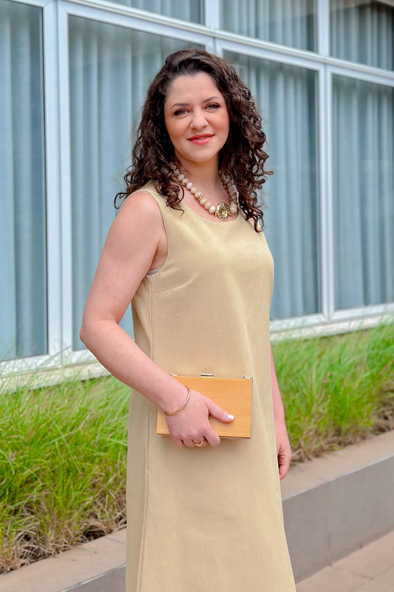 Vestido Midi Detalhe Bolso Elisa Amarelo