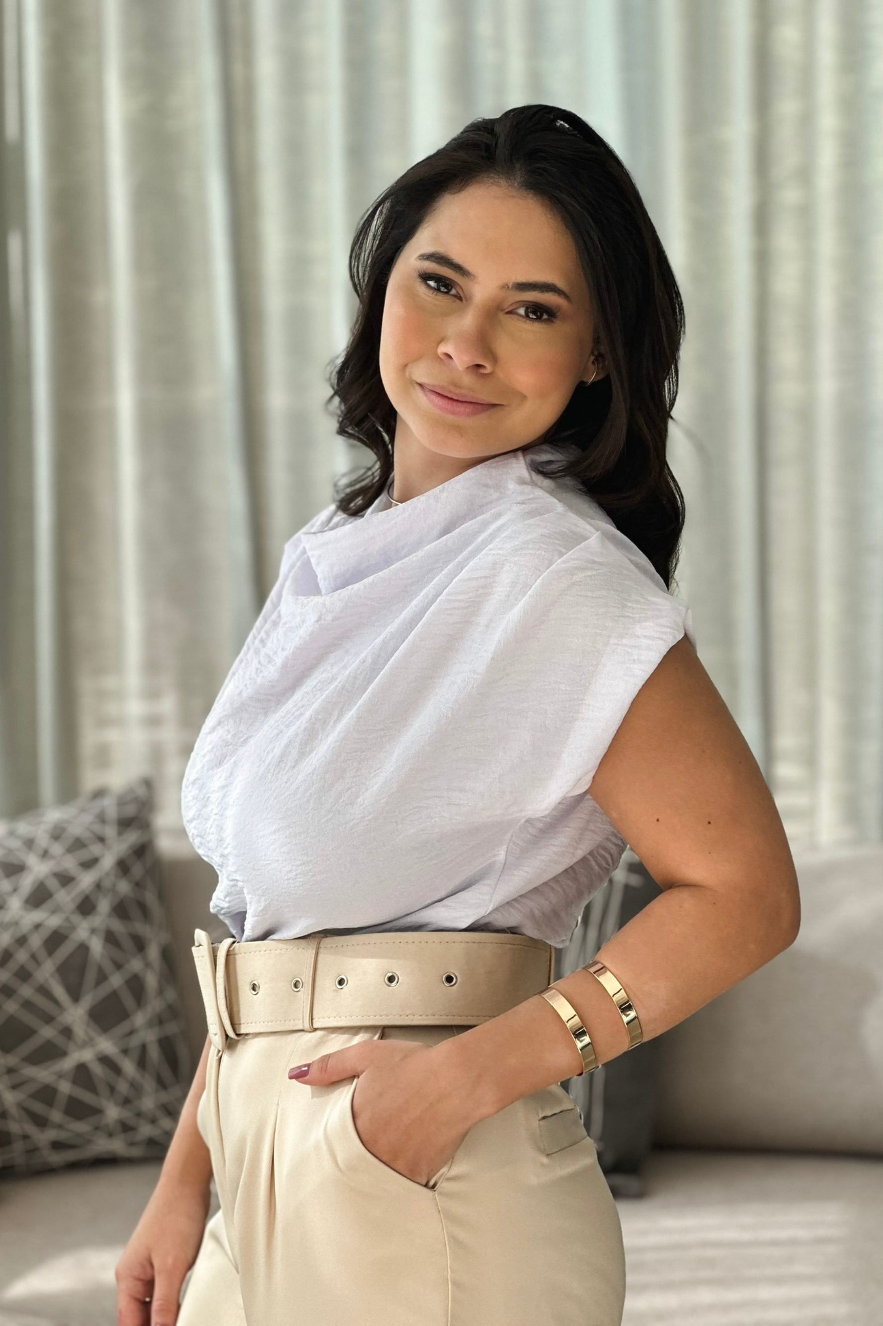 Blusa Manga Curta Gola Boba Andressa Branca