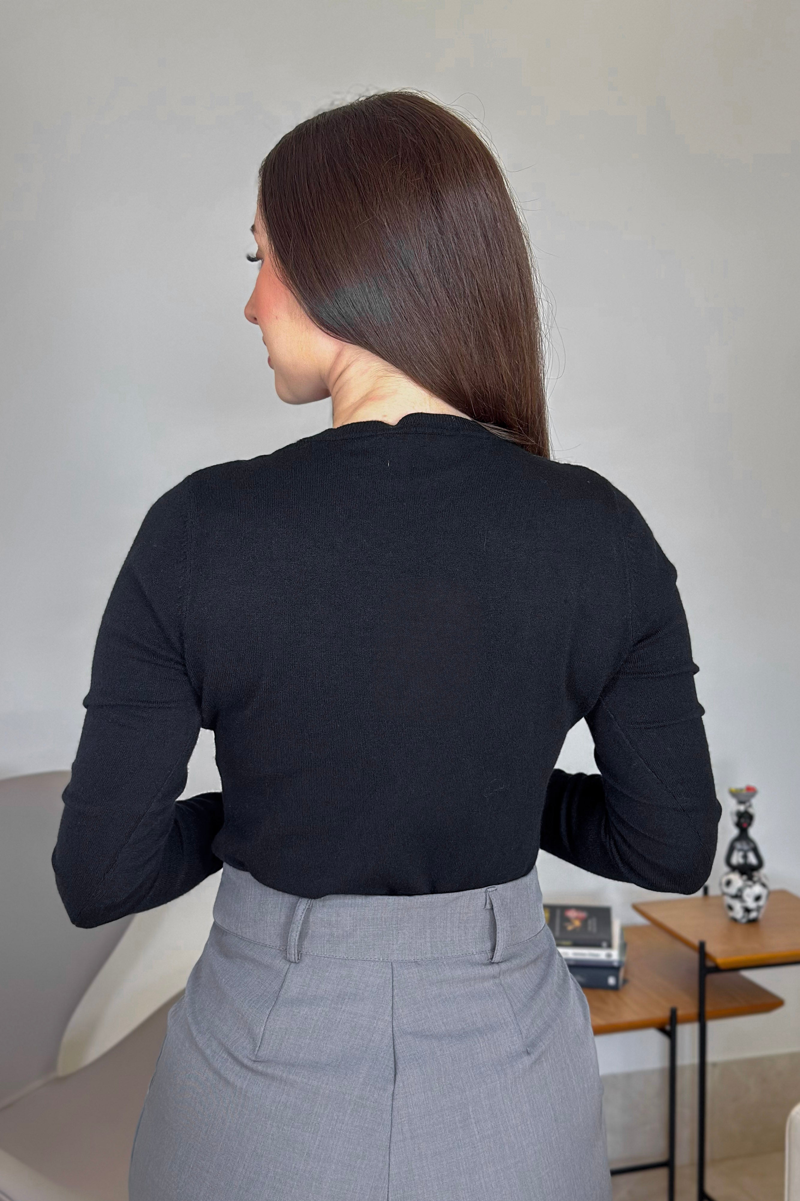 Blusa Manga Longa Em Tricot Lux Adriele Preto