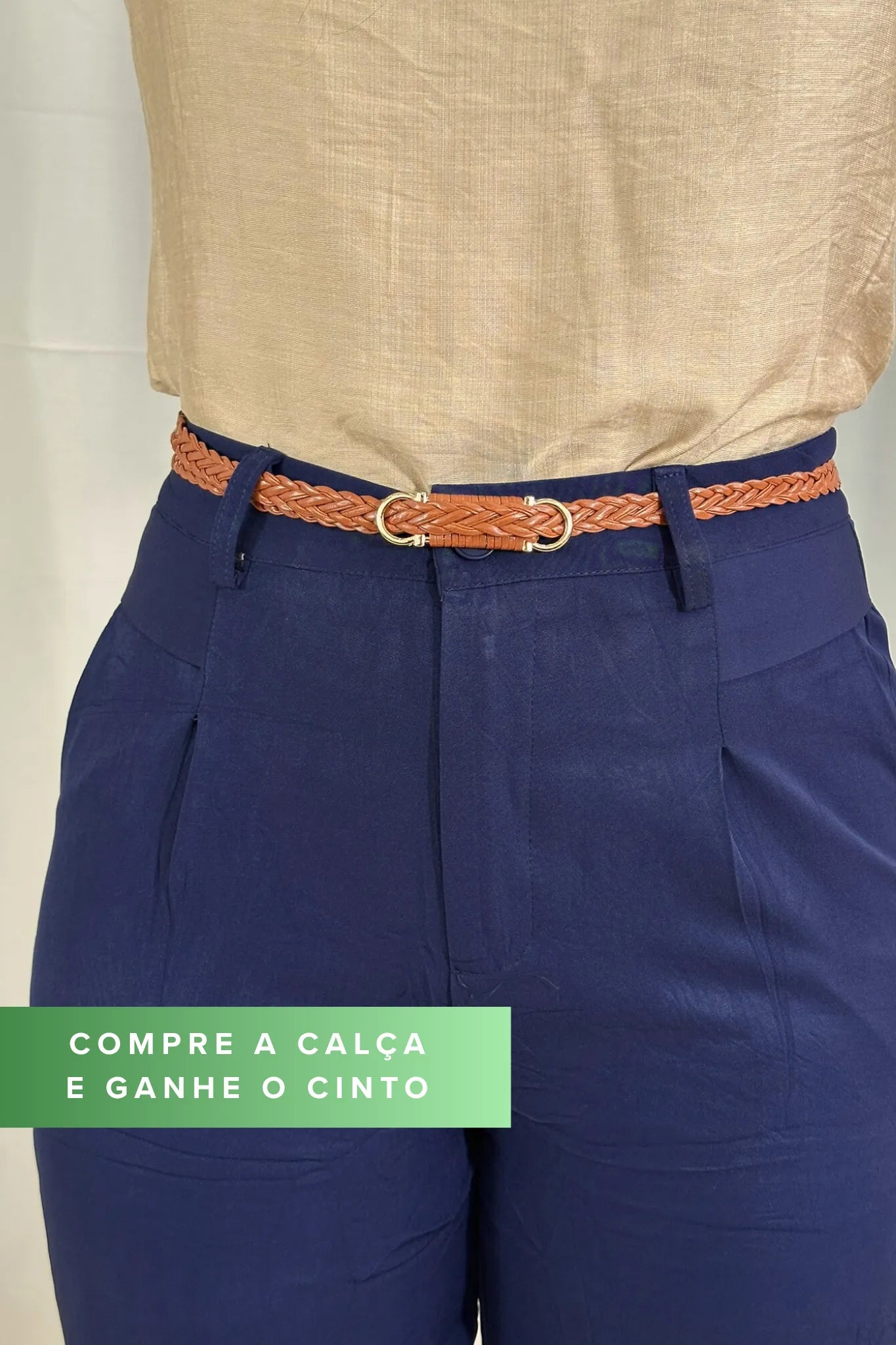 Calça Corte Reto Alfaiataria Detalhe Bolso Adriana Esteves Azul Marinho