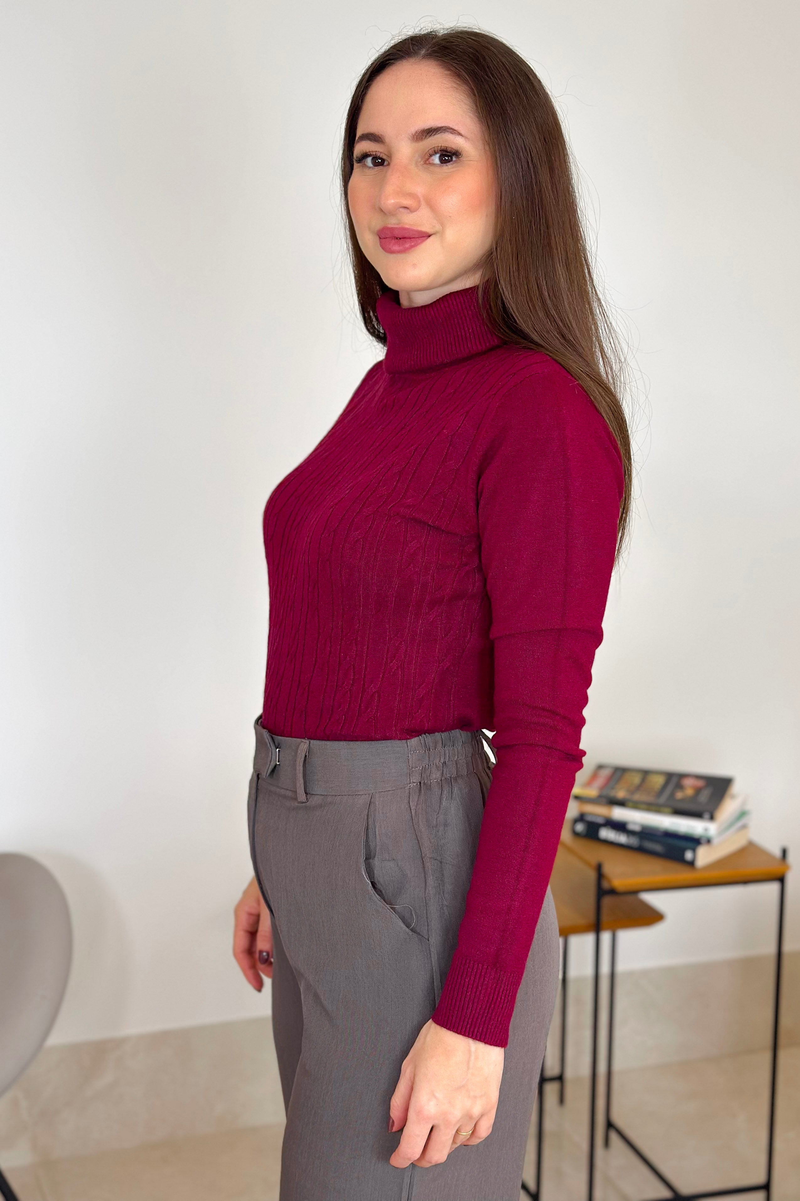 Blusa Manga Longa Em Tricot Modal Gola Boba Erica Marsala