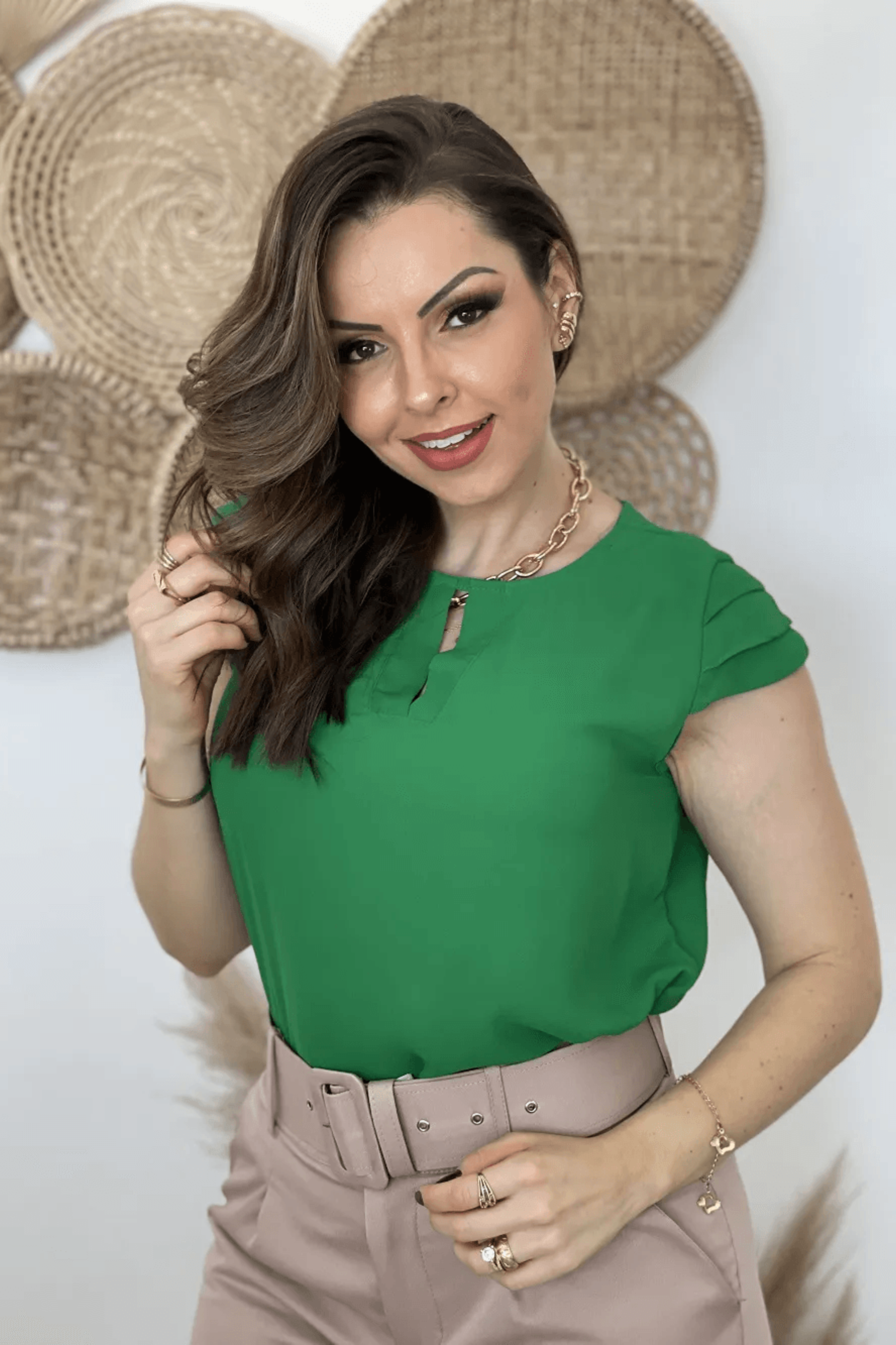 Blusa Manga Curta Camadas Verde Bandeira