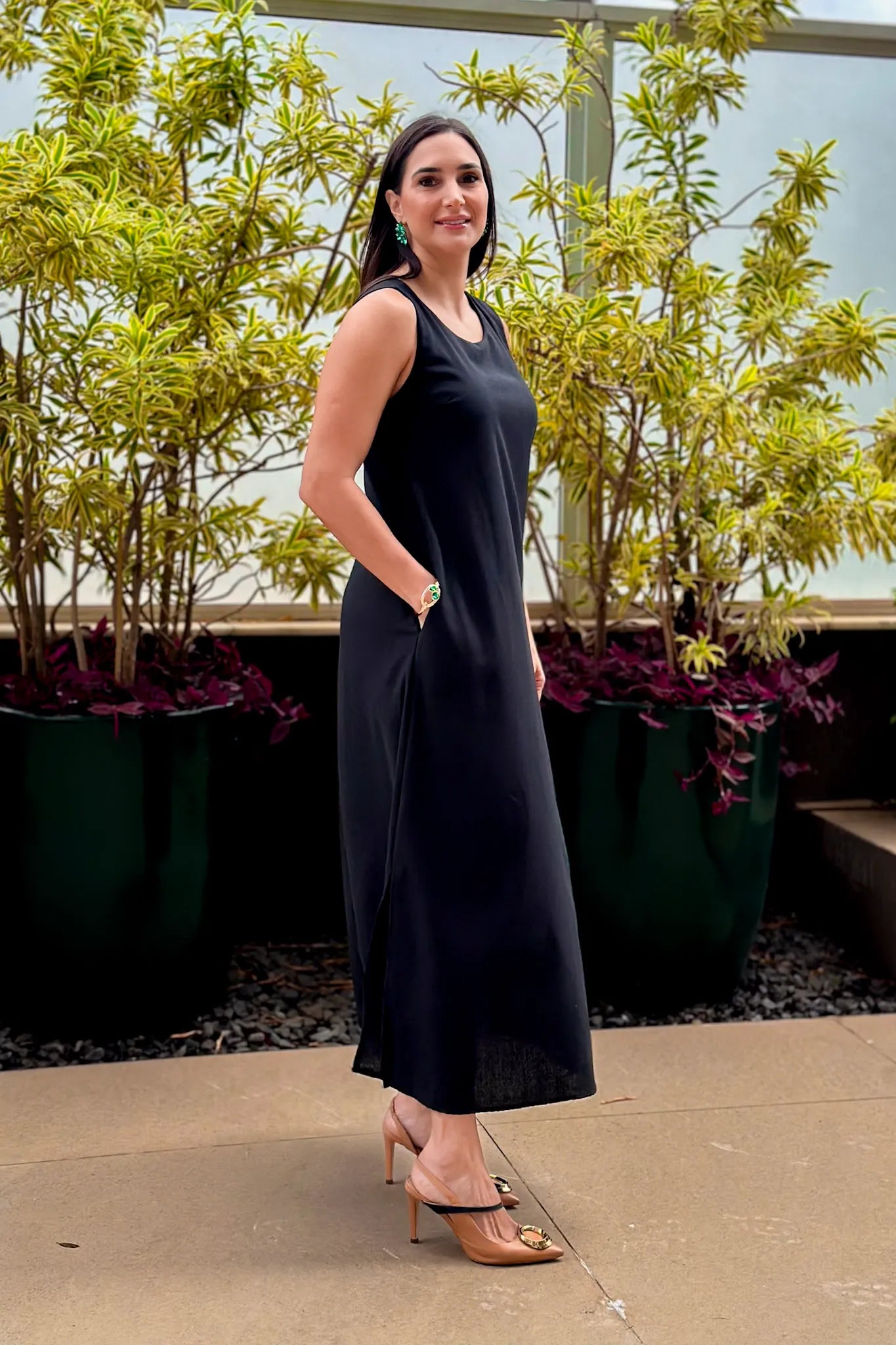Vestido Midi Detalhe Bolso Elisa Preto