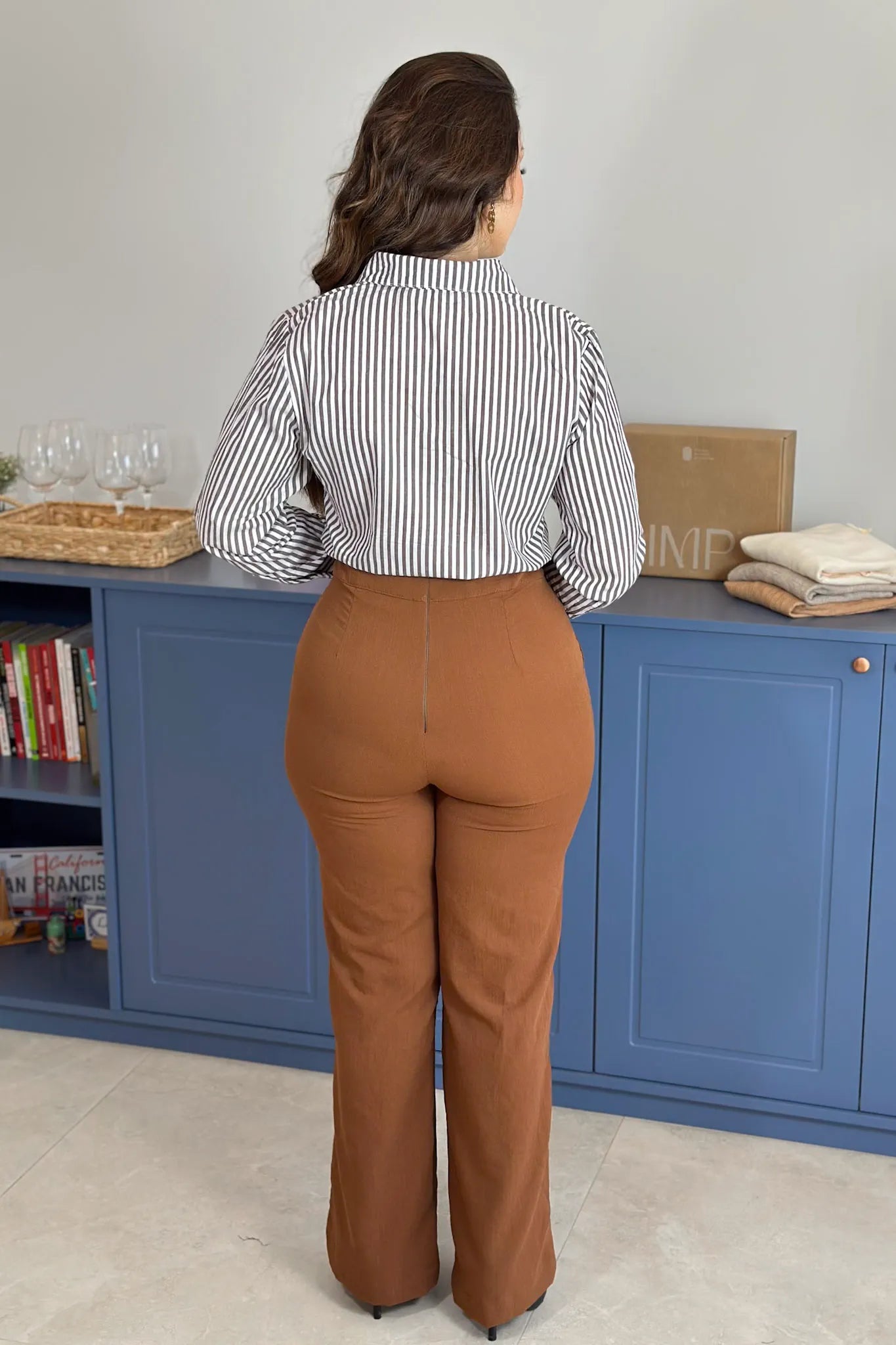 Camisa Manga Longa Classic Listrada Franciele Marrom