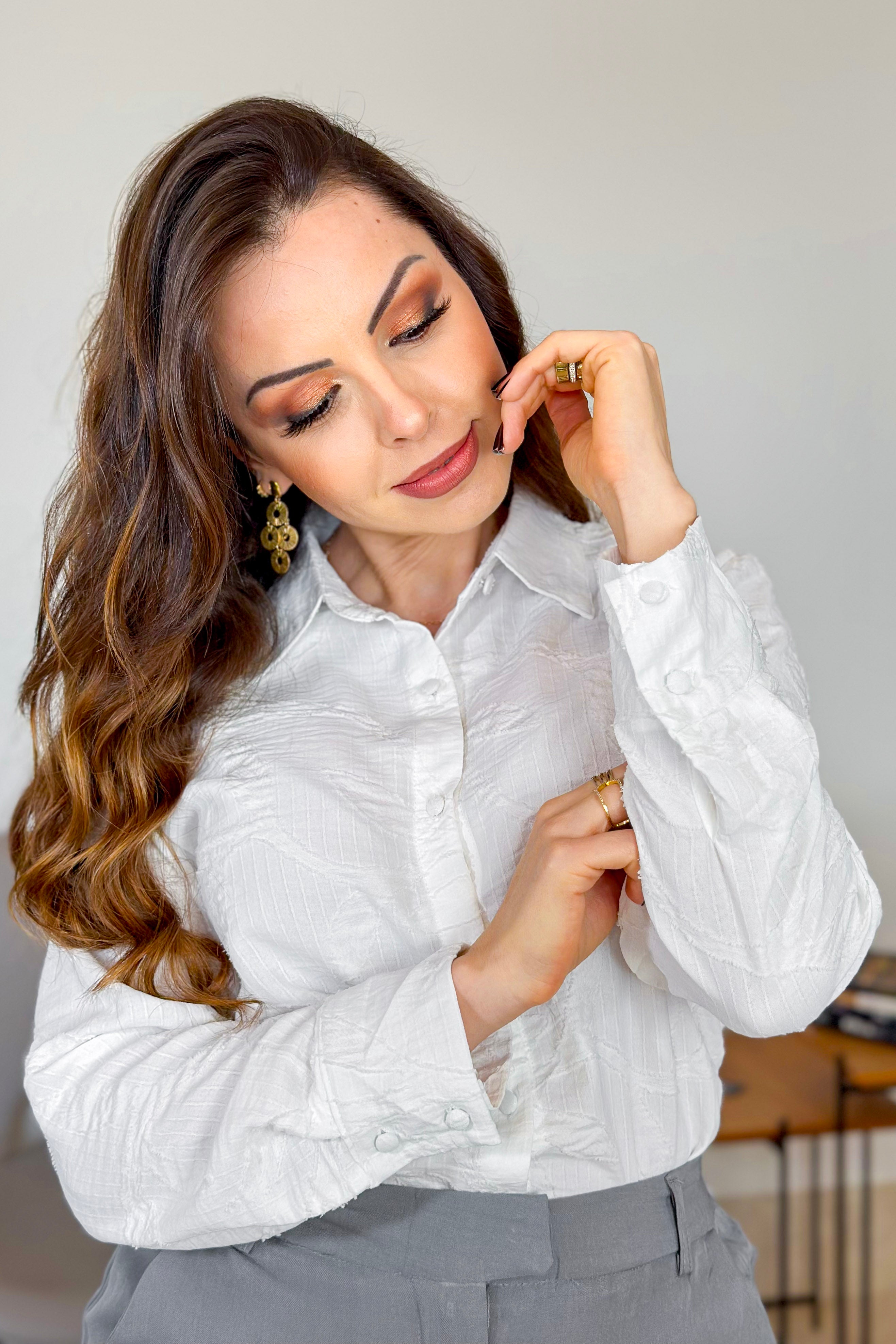 Camisa Manga Longa Em Jacquard Texturizado Bordada Leandra Branca