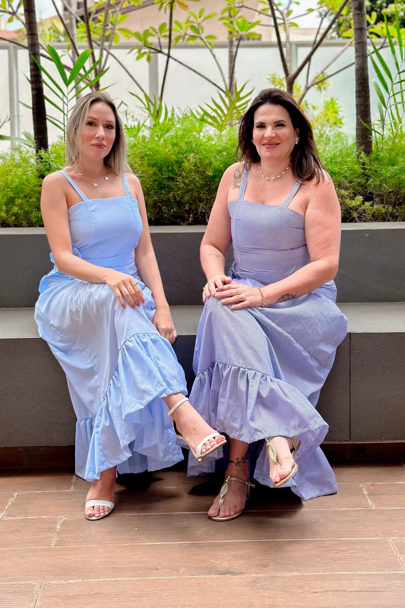 Vestido Longo Listrado Monica Azul Marinho