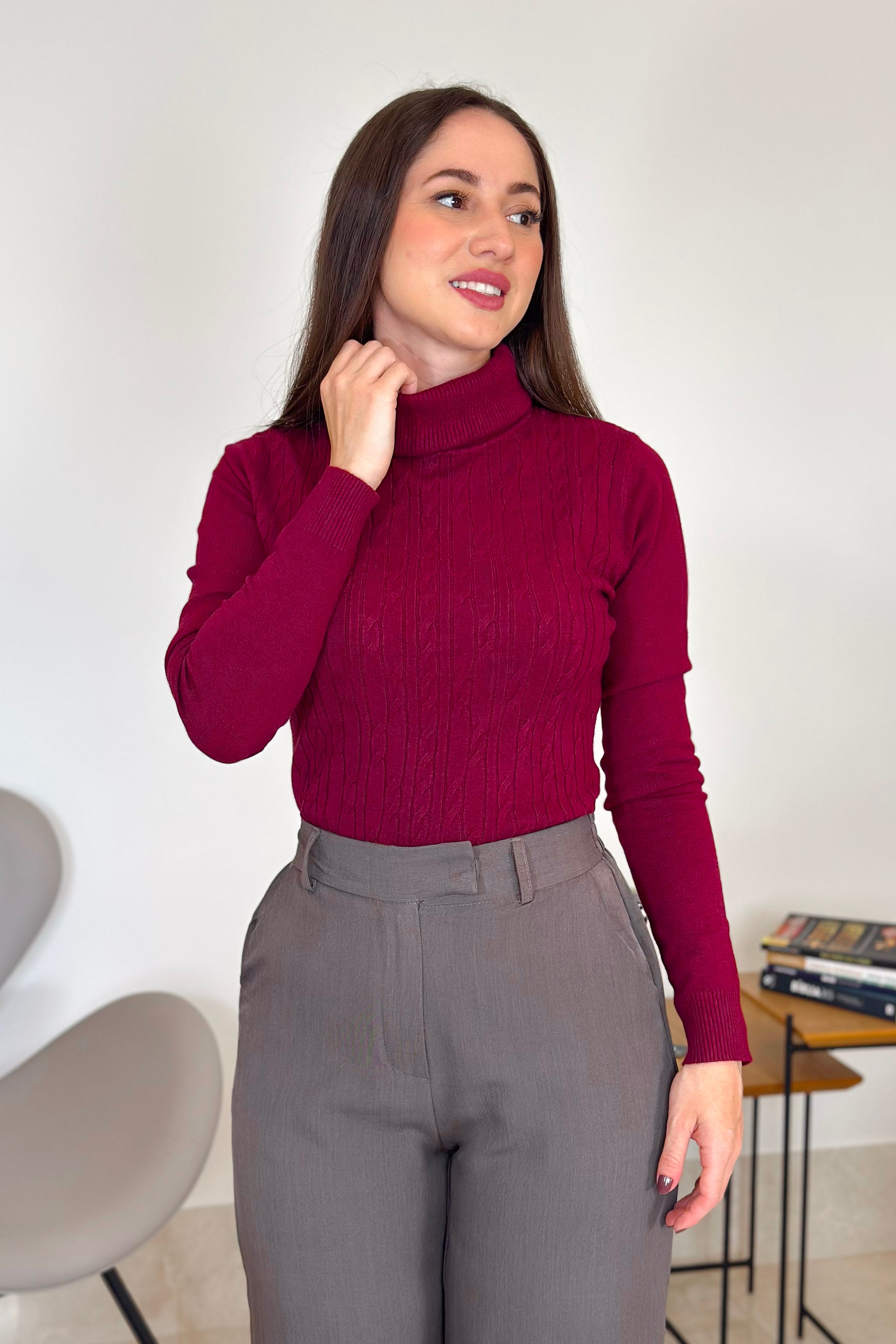 Blusa Manga Longa Em Tricot Modal Gola Boba Erica Marsala