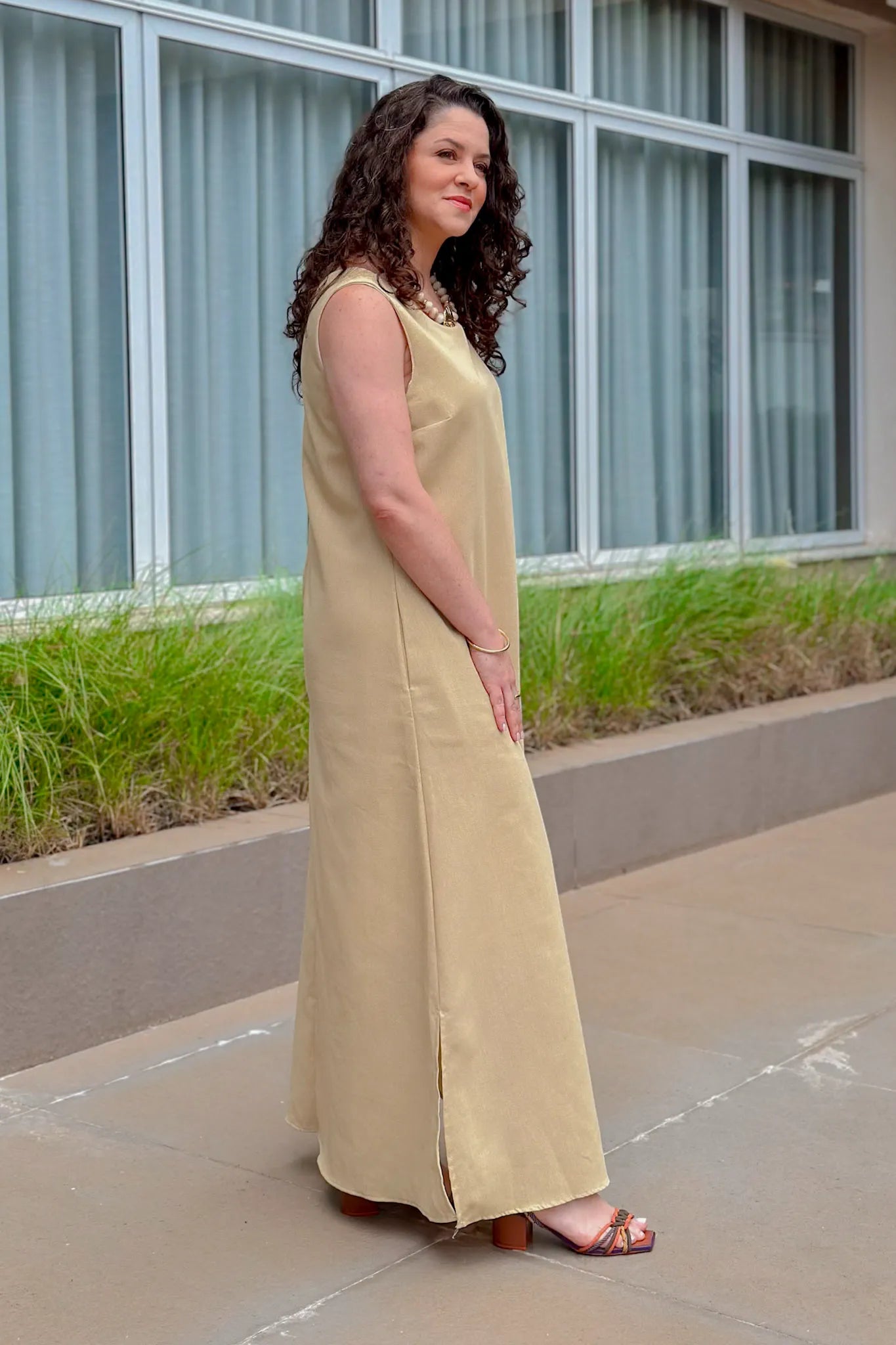 Vestido Midi Detalhe Bolso Elisa Amarelo