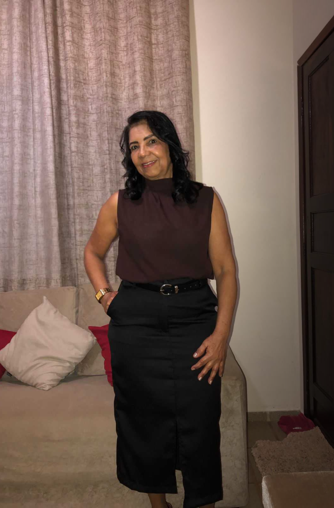 Blusa Regata Gola Alta Aline Marrom Escuro - imporium