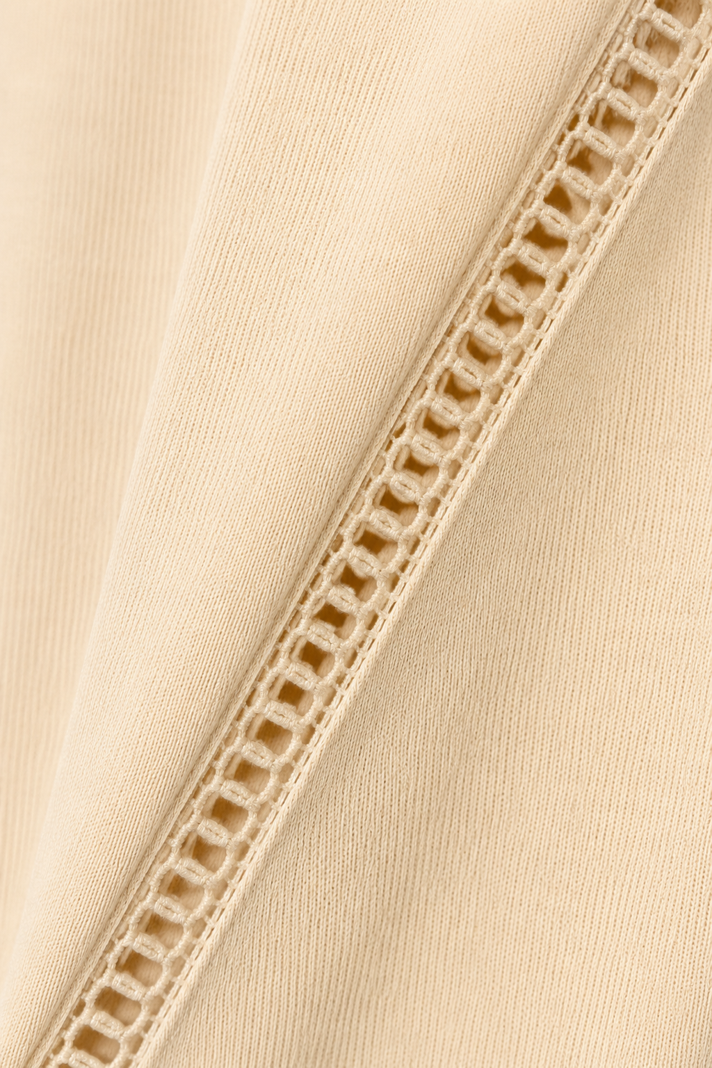 Blusa Cotton Lycra Muscle com Detalhe em Entremeio Betina Creme