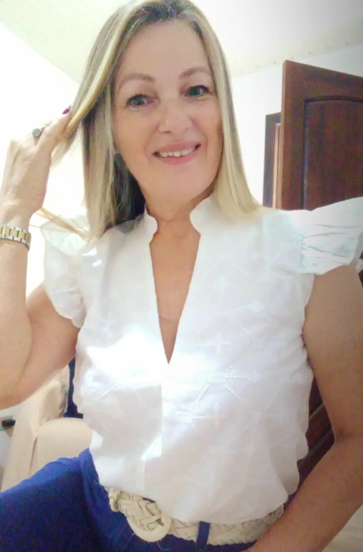Blusa Decote "V" Babados Manga Laise Giovana Branca - imporium