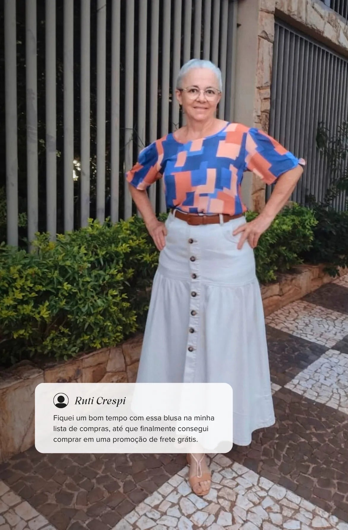 Blusa Manga Curta Detalhe Botões Karen Estampada Azul