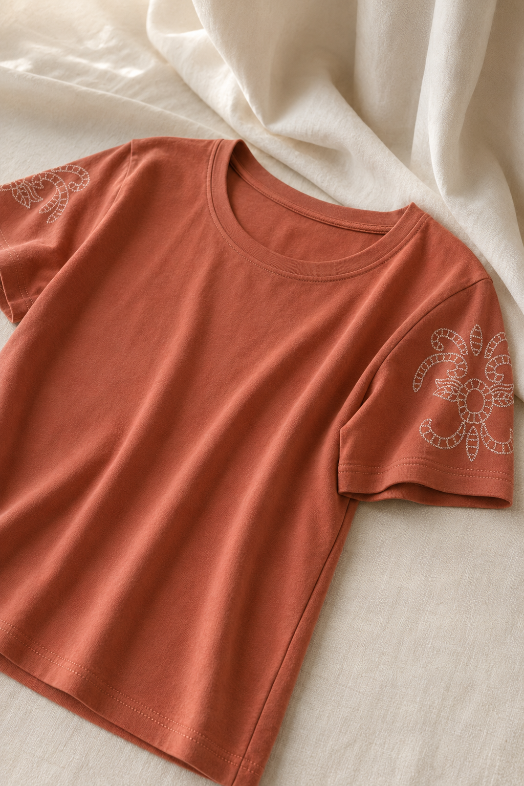 Blusa Cotton Lycra com Bordado Delicado Sabrina Rosê