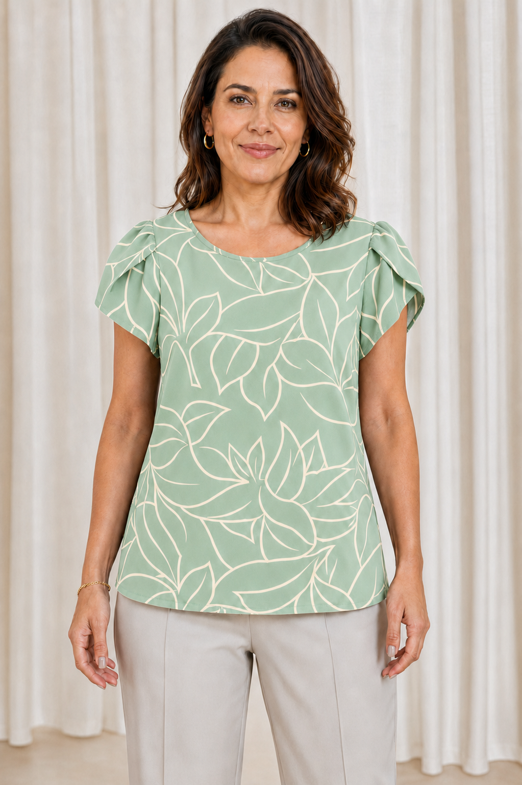 Blusa Estampada com Manga Transpassada Suelen Verde