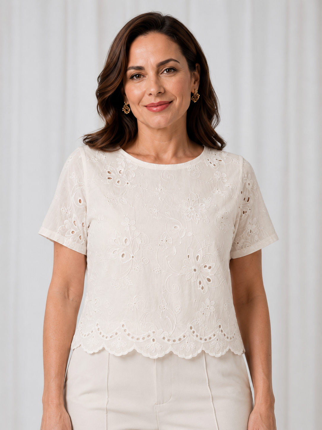 Blusa em Laise Fresca e Delicada Celine Creme