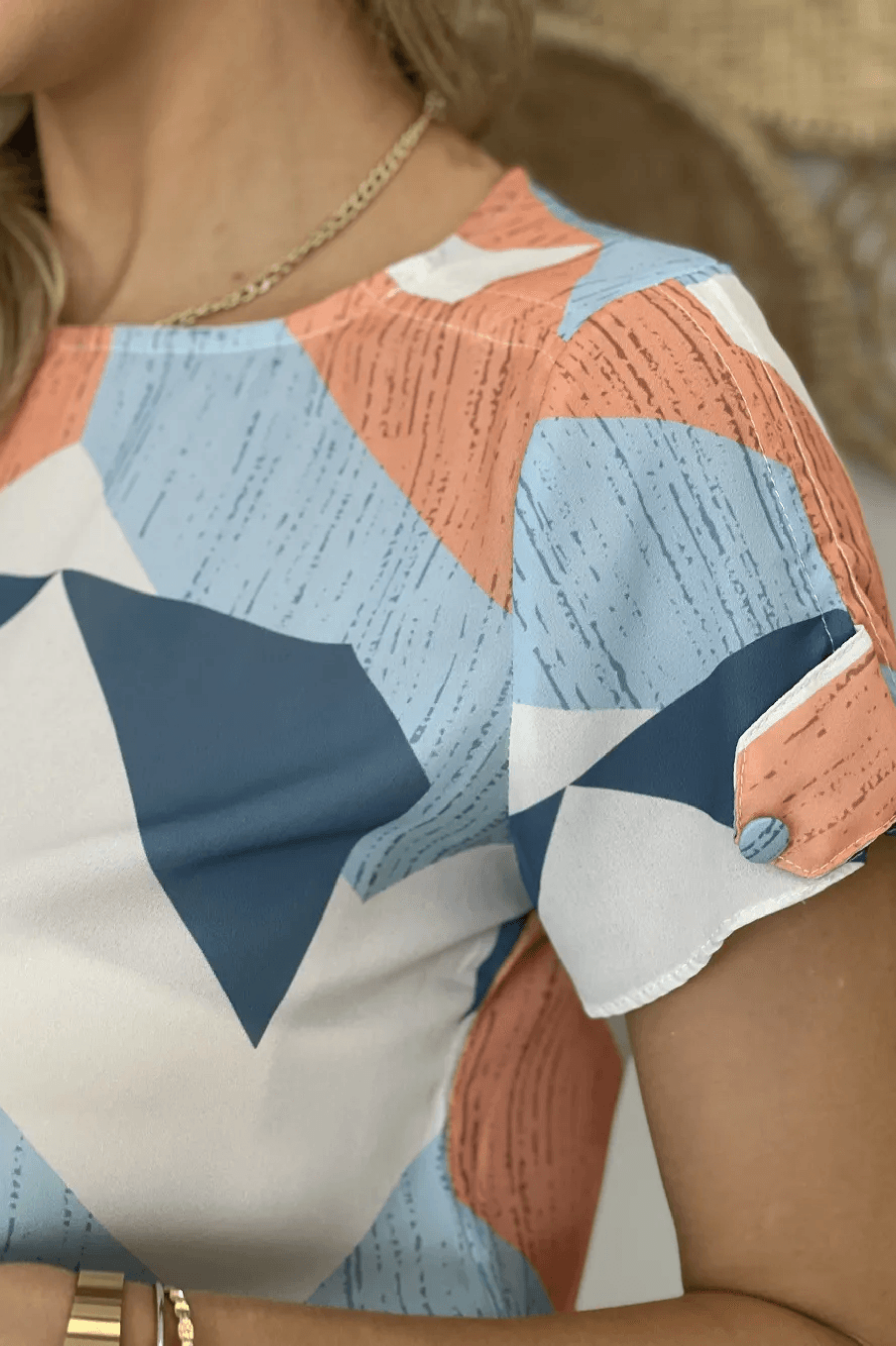 Blusa Manga Curta Estampa Geométrica Giulia Azul
