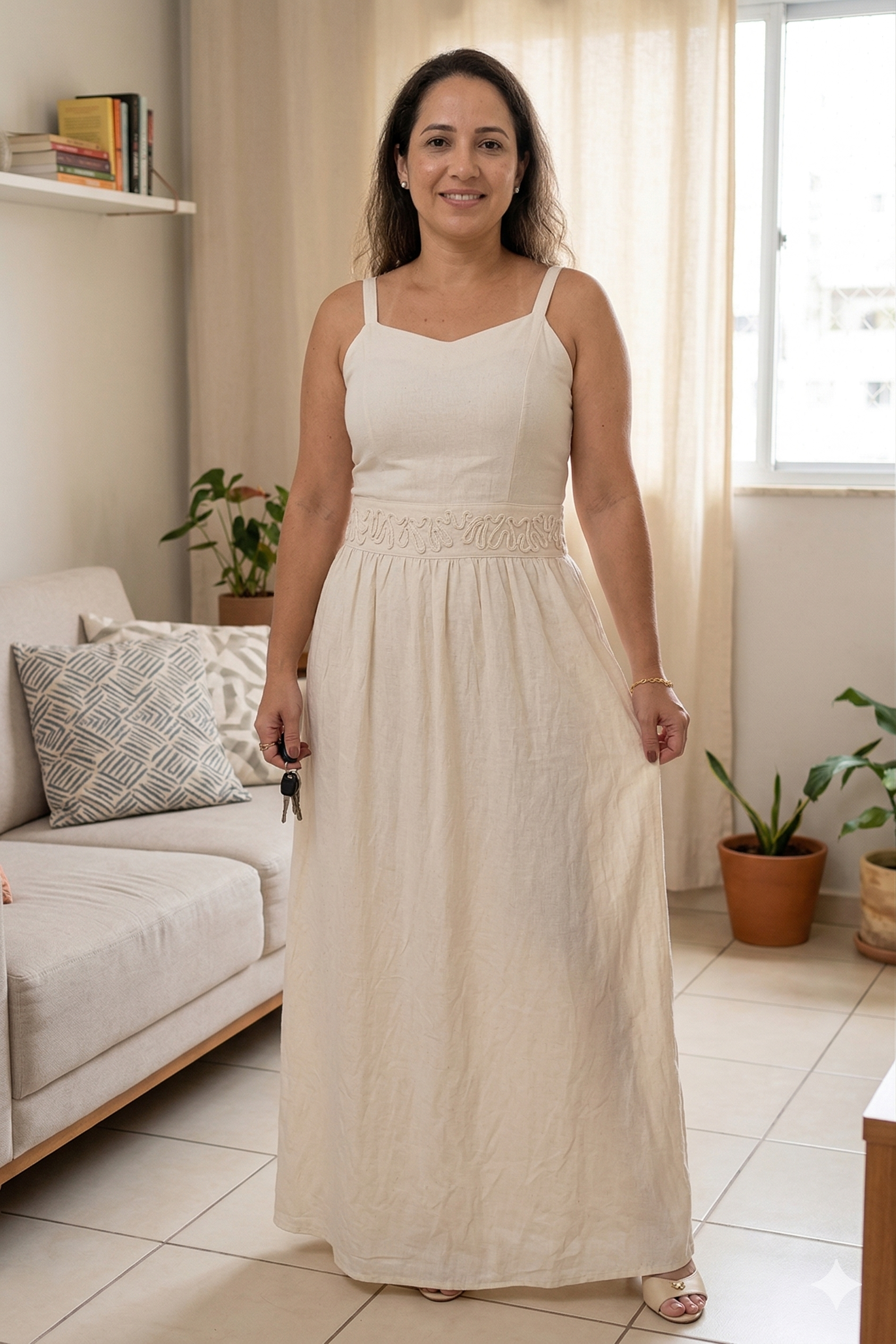Vestido Midi Alças Detalhe Bordado Crepe Brise Lorena Creme