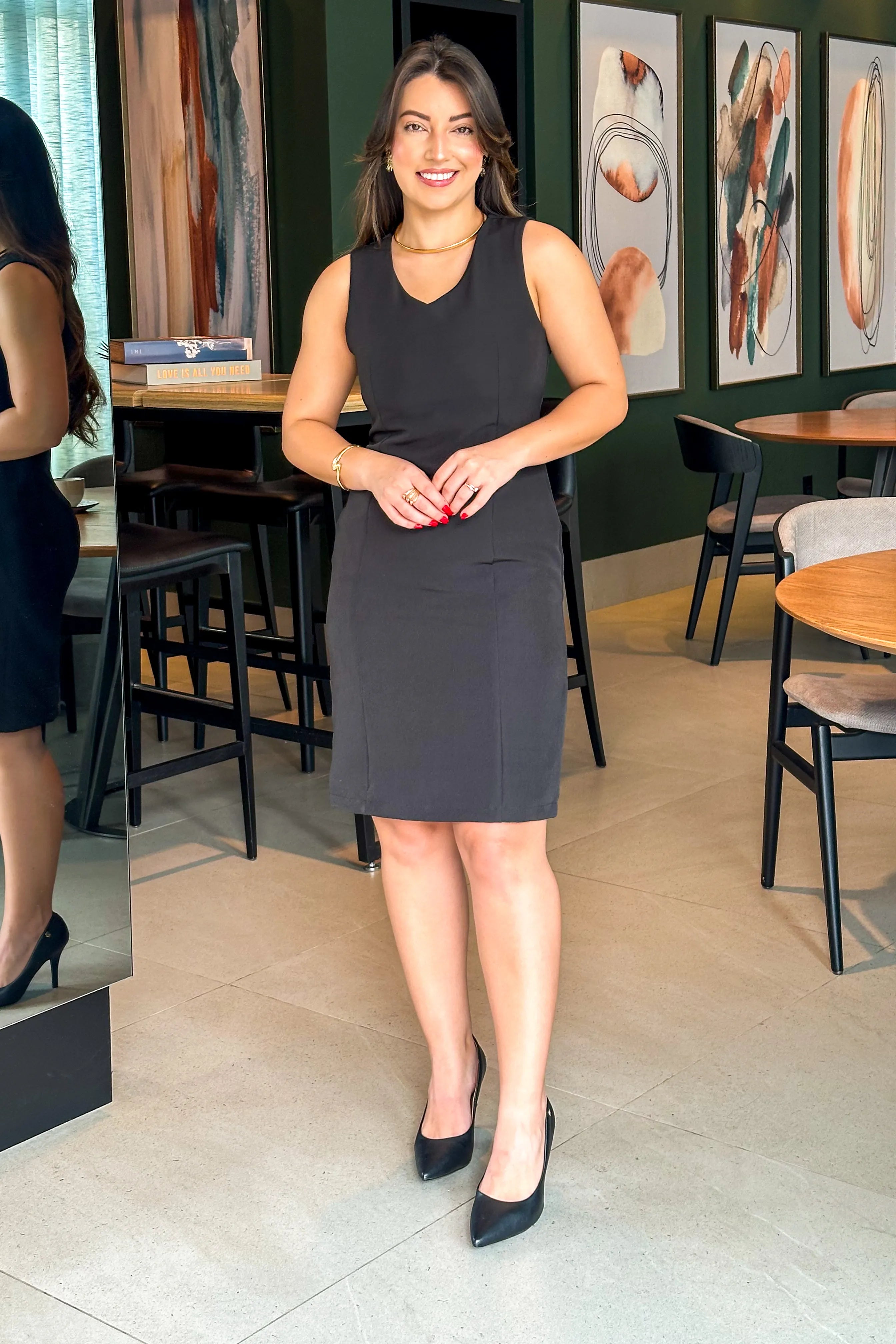 Vestido Decote "V" Regata Verônica Preto