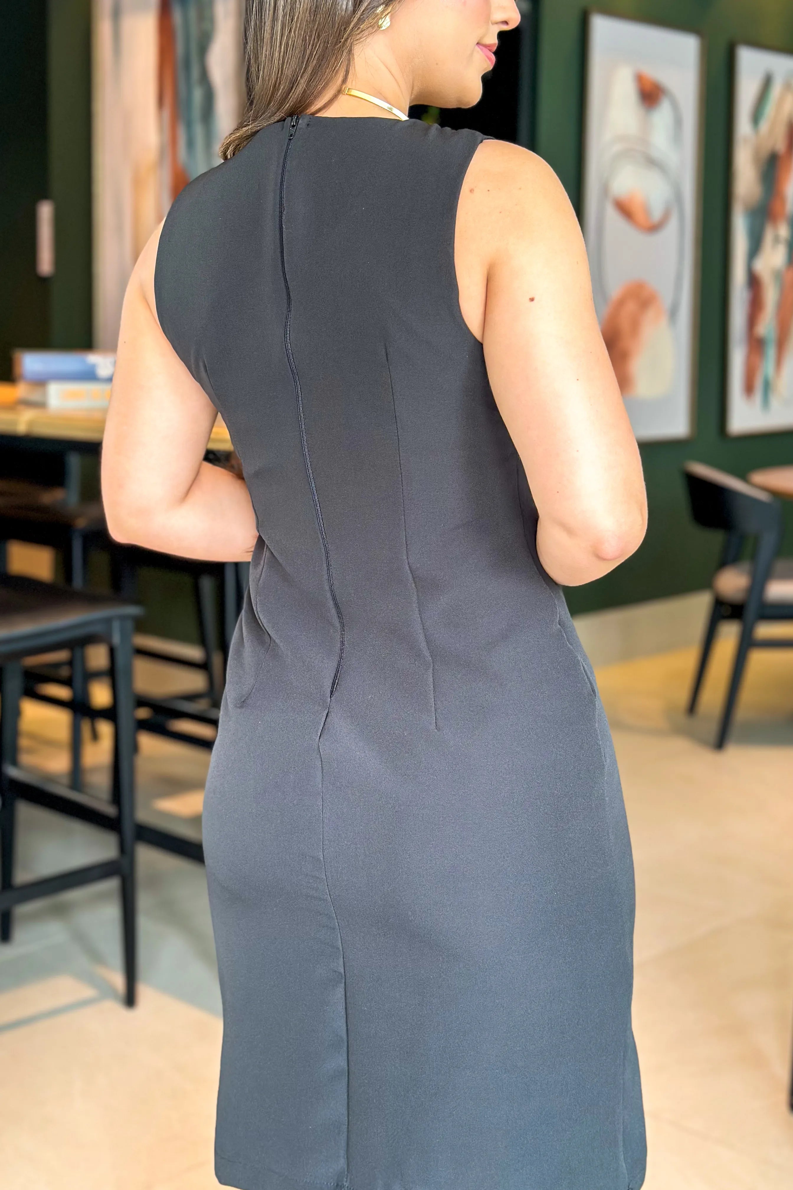 Vestido Decote "V" Regata Verônica Preto