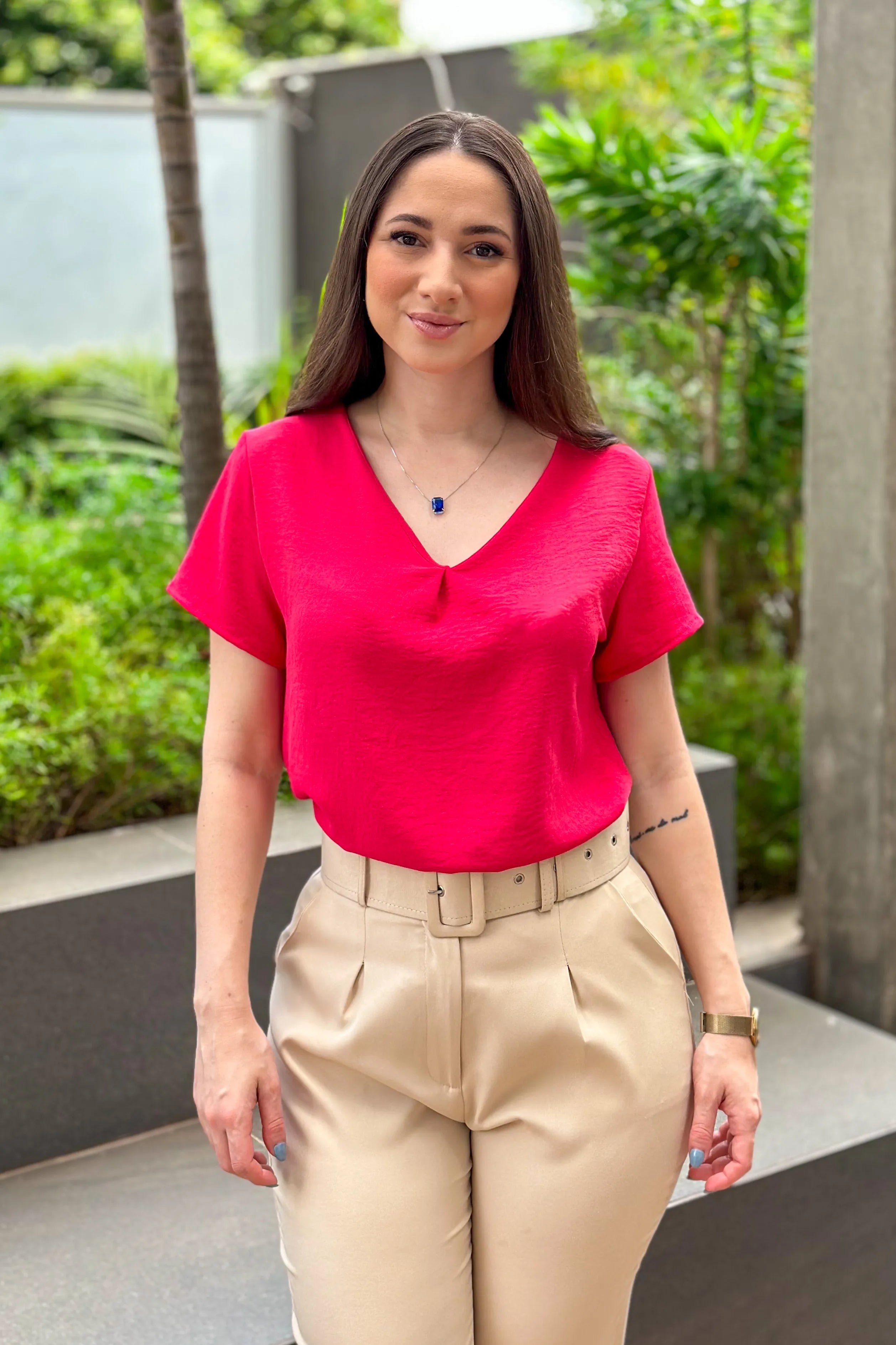 Blusa Decote "V" Detalhe Colo Debora Pink