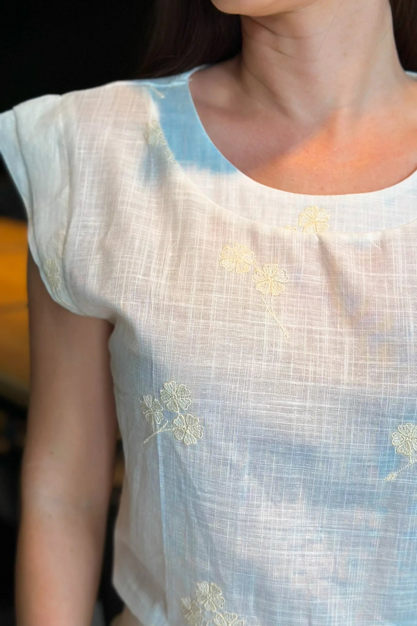 Blusa Manga Curta Em Laise Michelle Branca