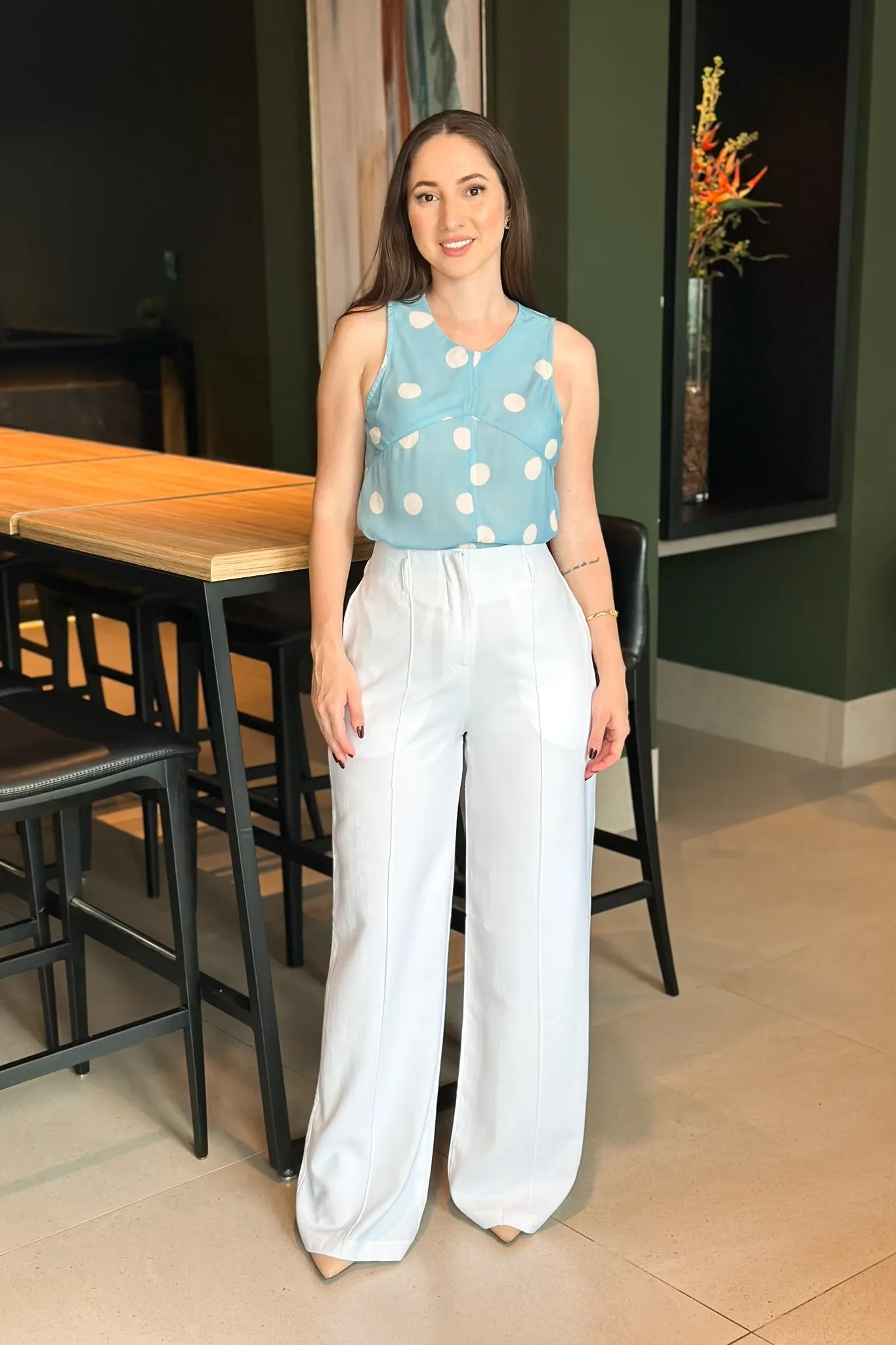 Blusa Regata Marcia Azul Estampada Poá Branca