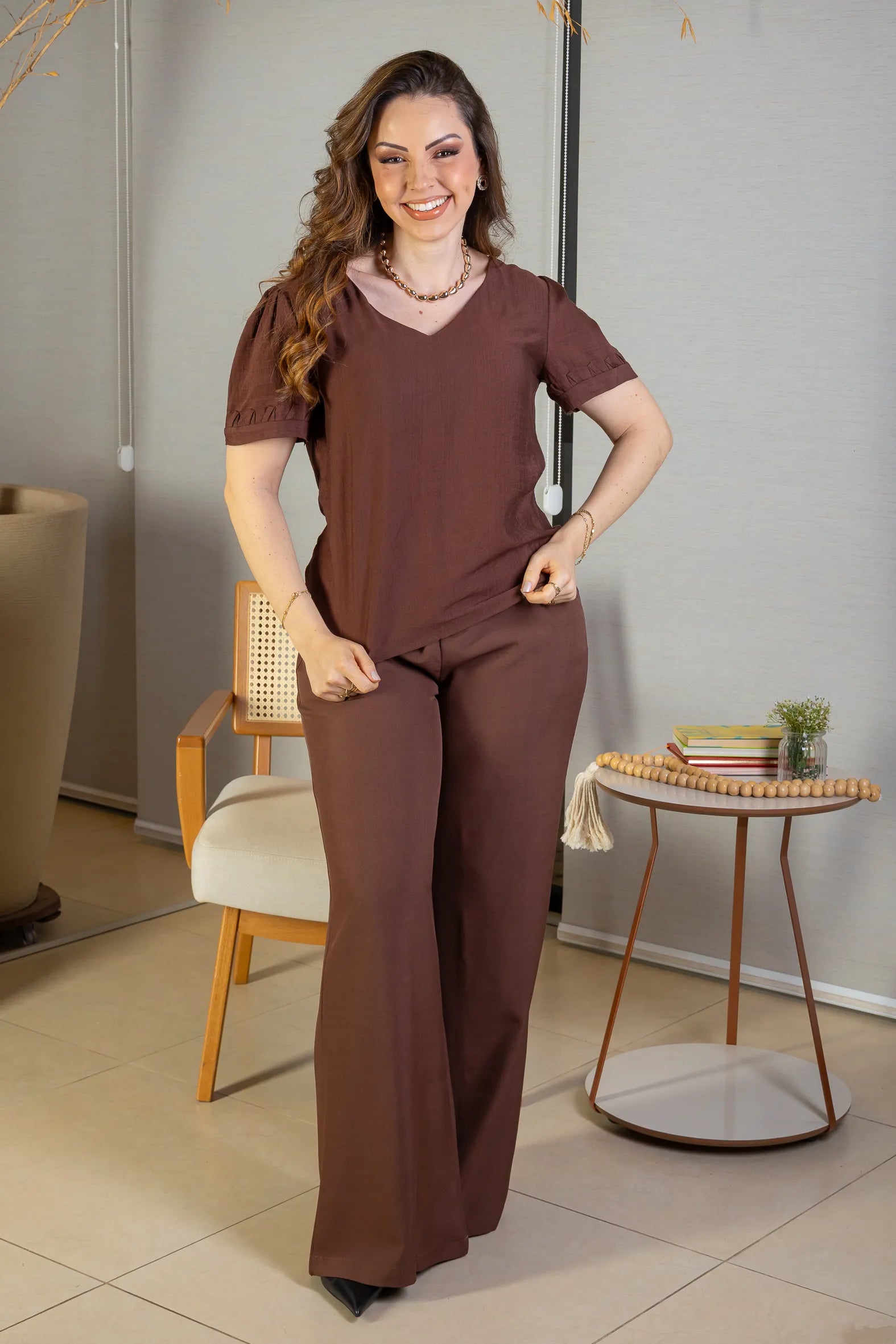 Blusa Manga Curta Decote "V" Visco Nature Gal Costa Marrom