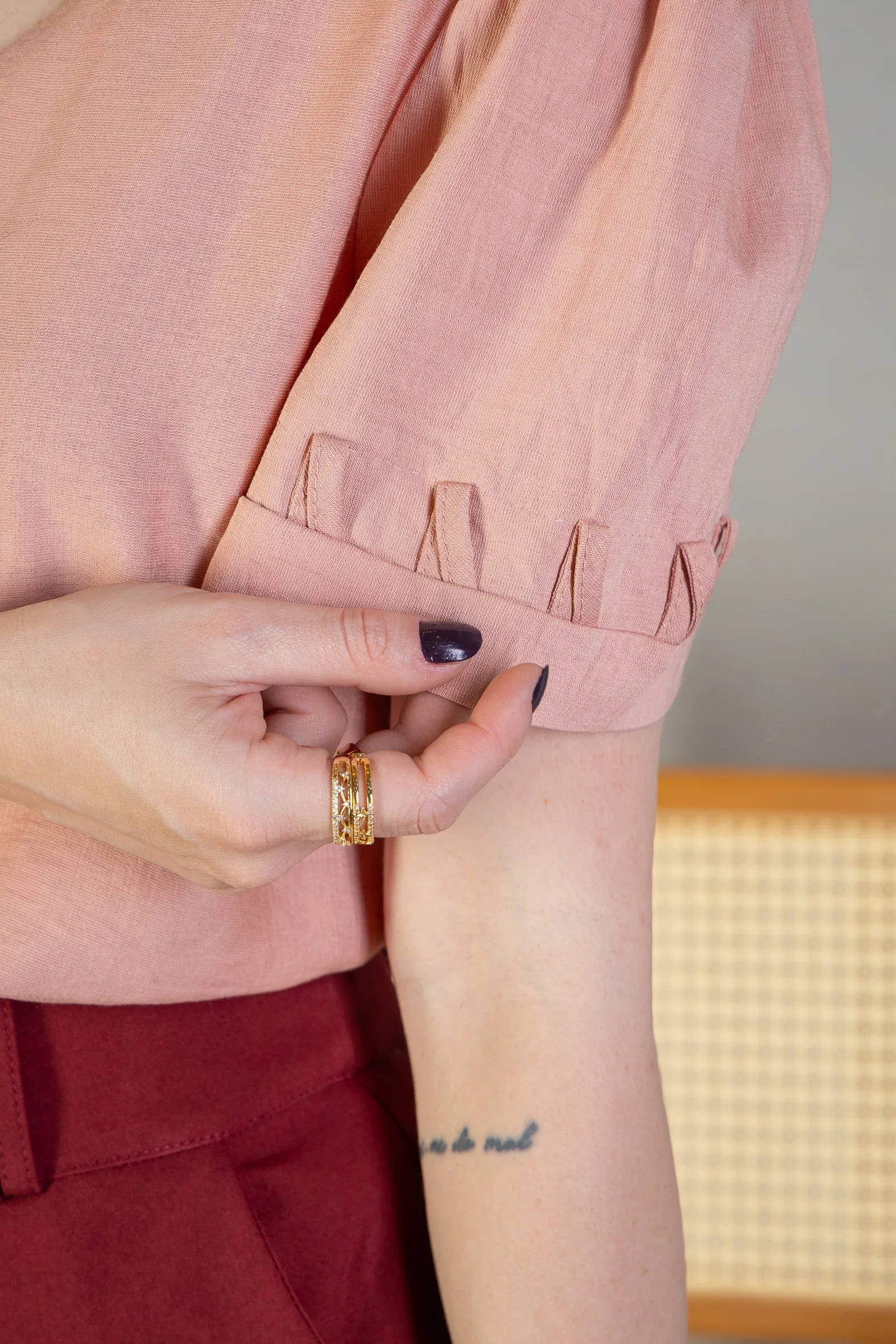 Blusa Manga Curta Decote "V" Visco Nature Gal Costa Rose