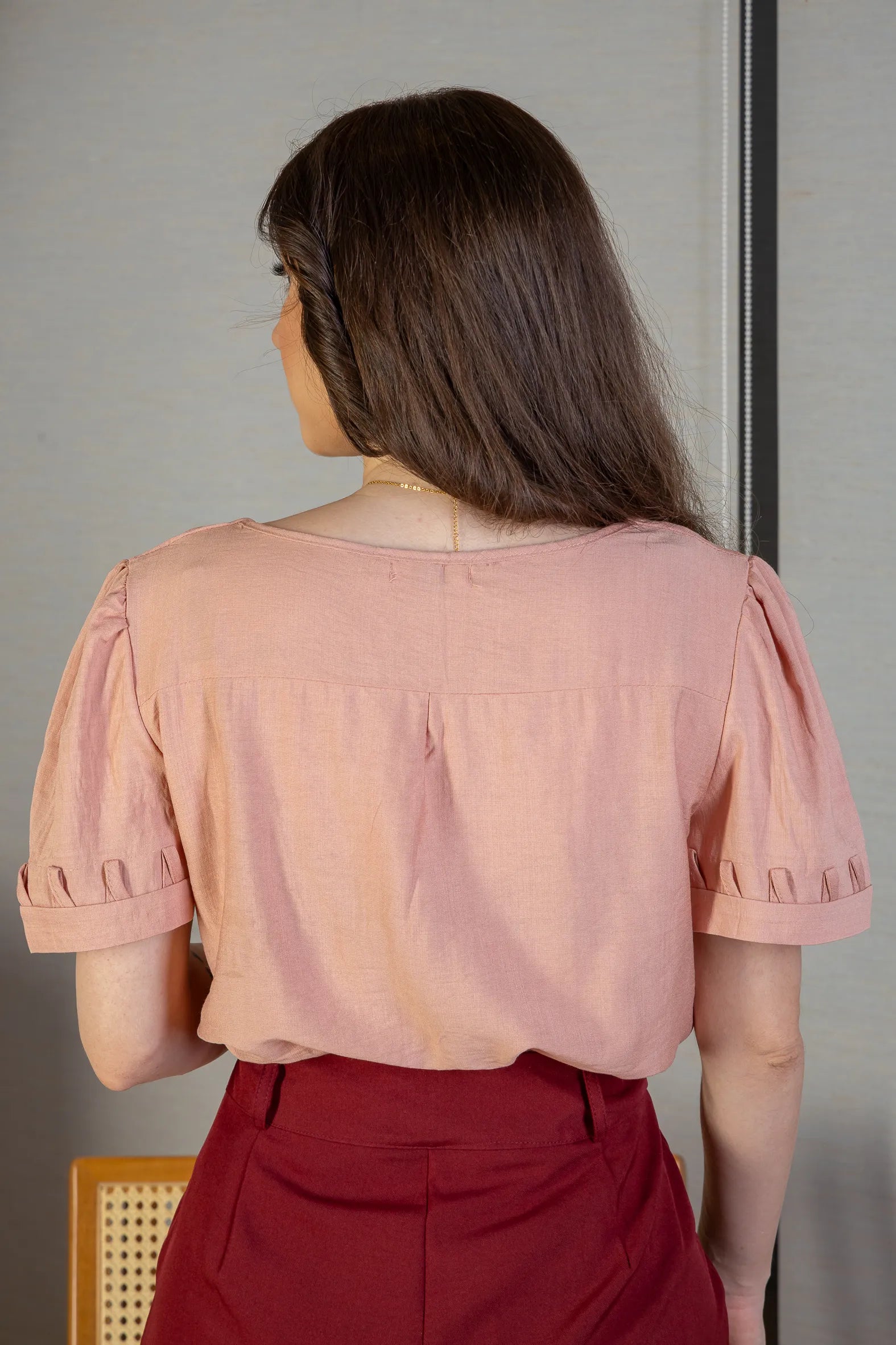 Blusa Manga Curta Decote "V" Visco Nature Gal Costa Rose