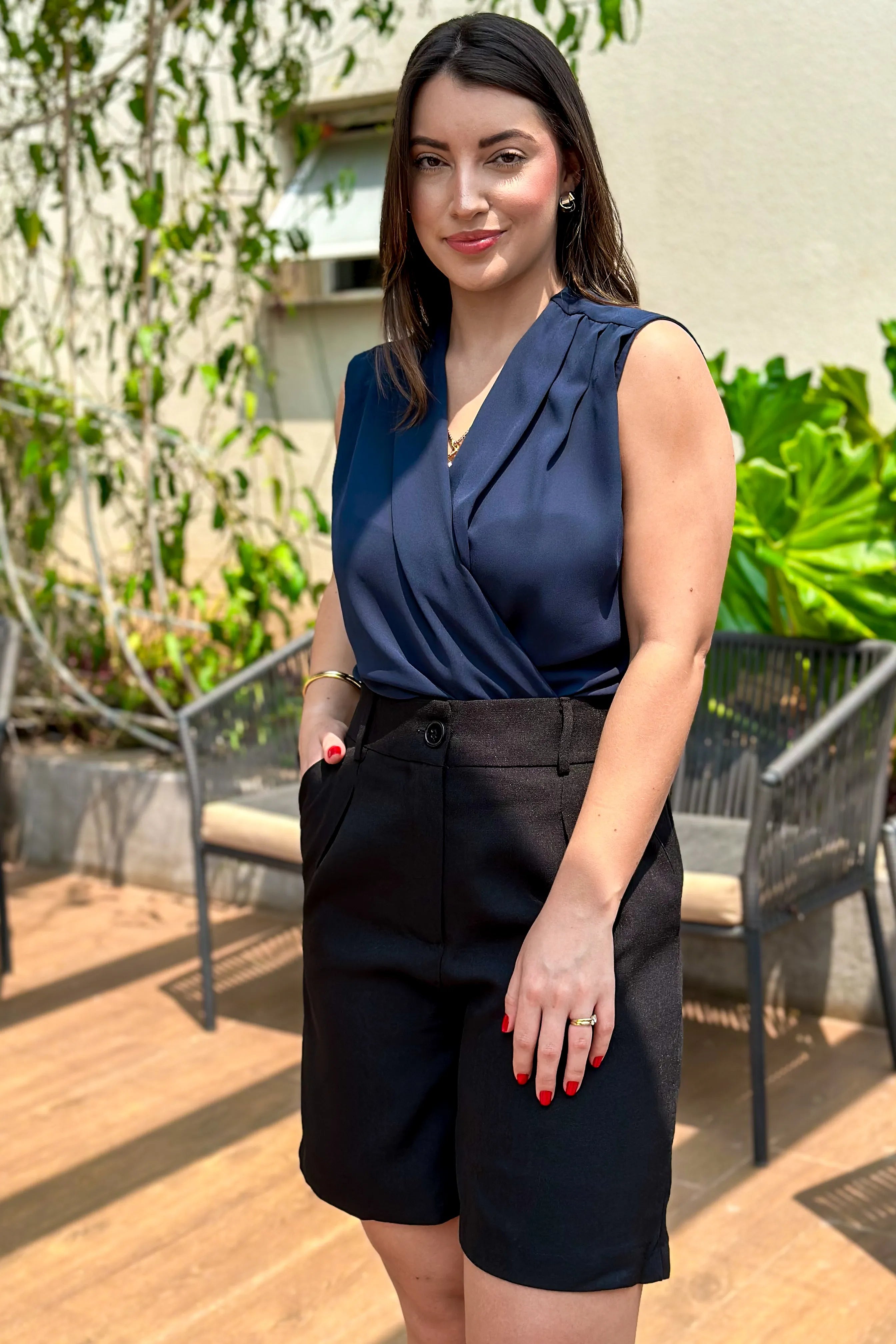 Blusa Regata Decote Transpassado Marcela Azul Marinho