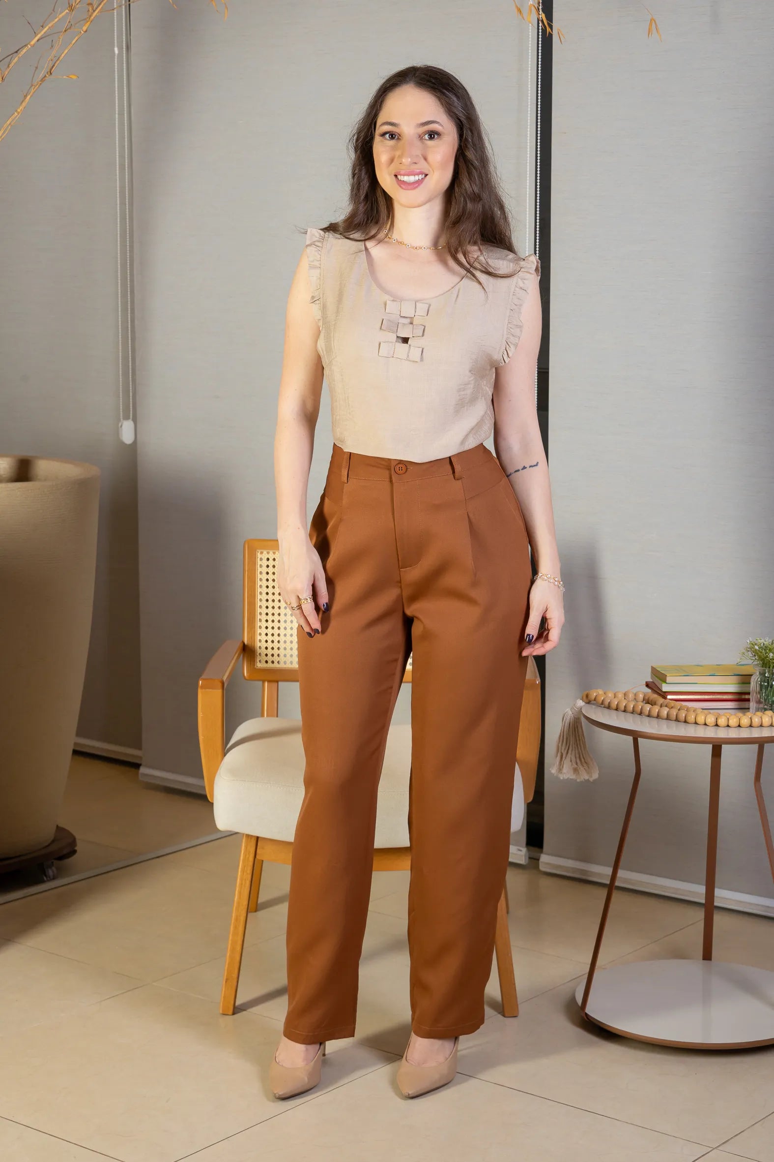 Blusa Regata Detalhe Laços Poli-linho Sandy Lima Bege