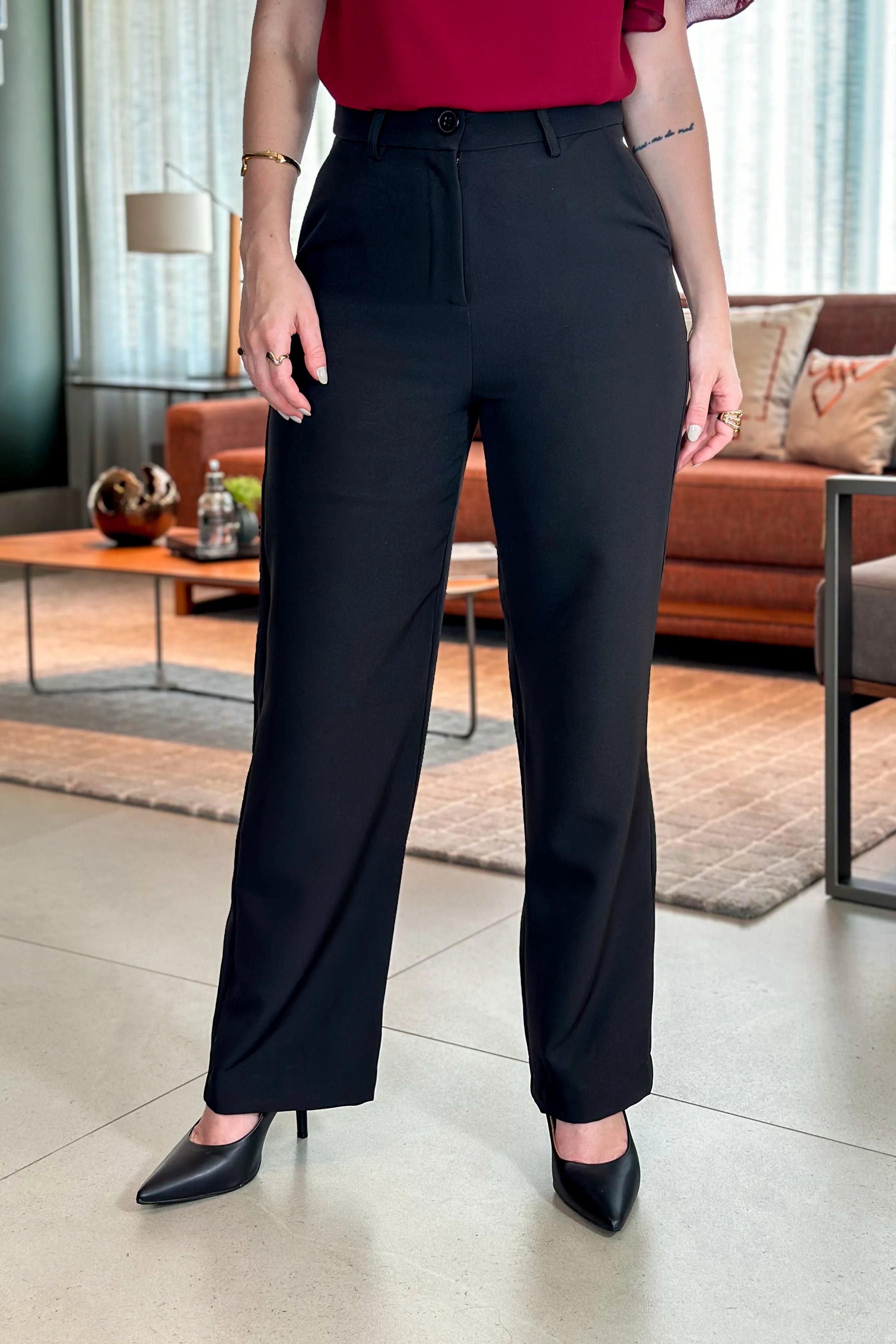 Calça Pantalona Corte Reto Maitê Preta