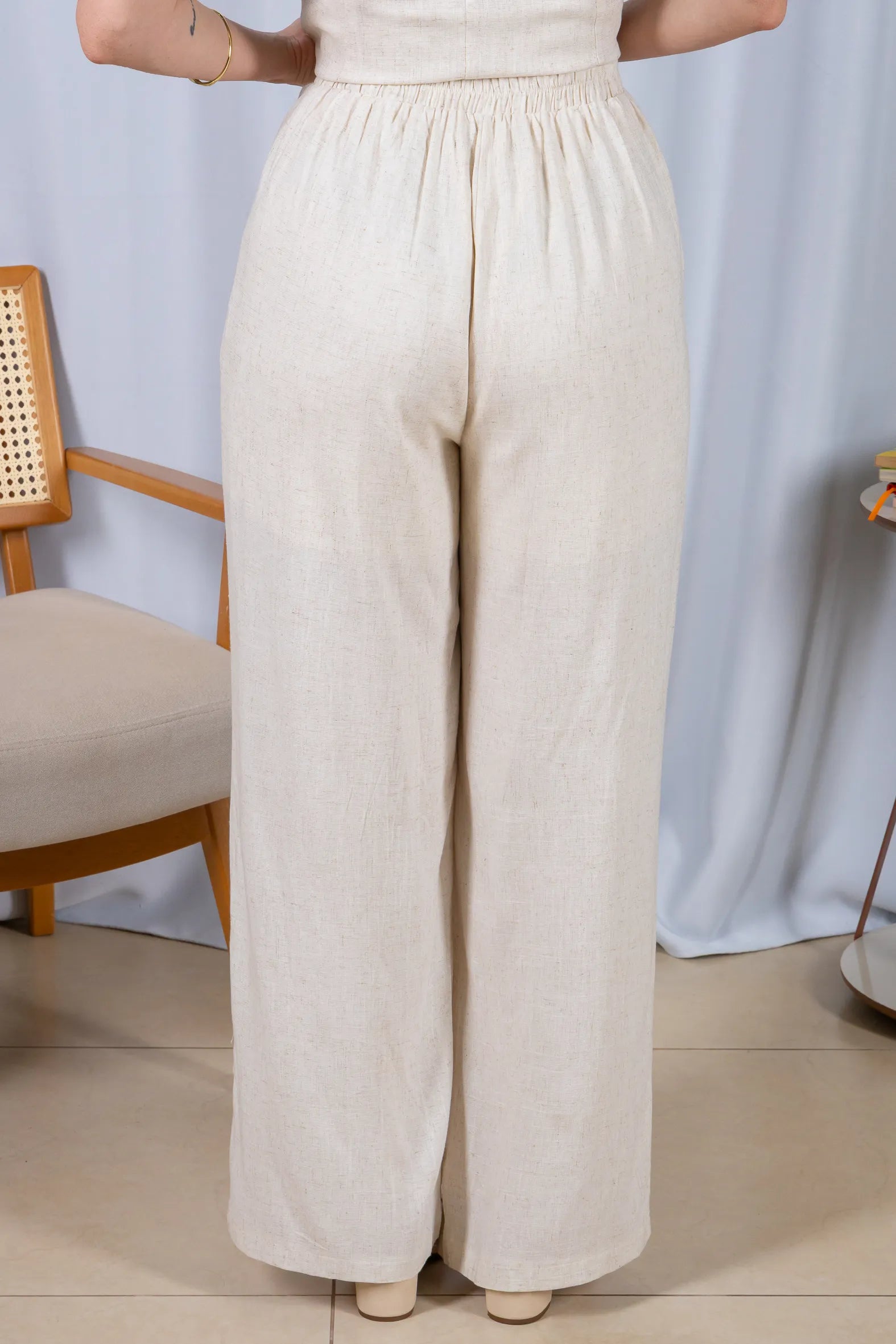 Calça Pantalona Cós com Elástico Visco Linho Flávia Creme