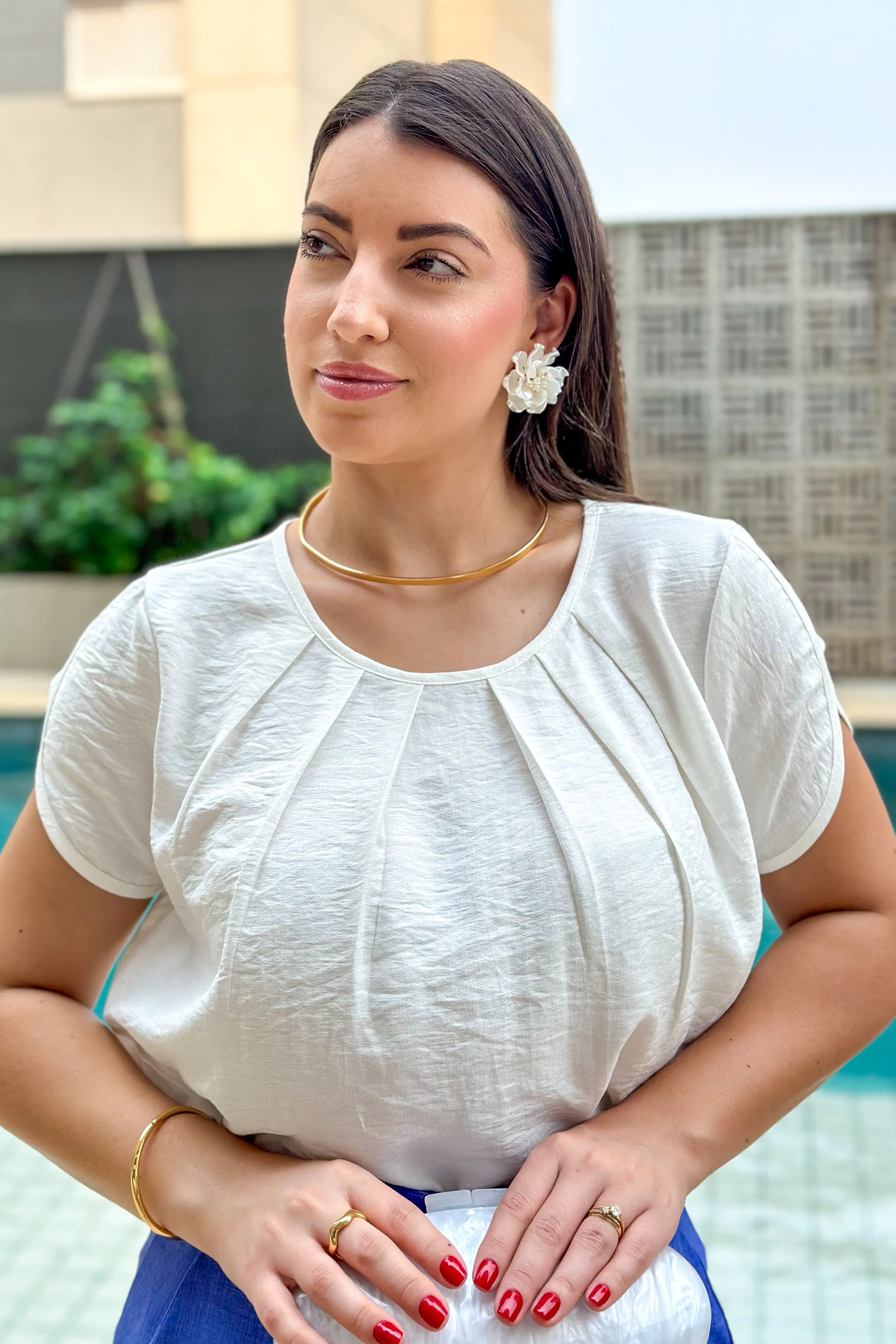 Blusa Manga Curta Detalhe Pregas Colo Caroline Branca