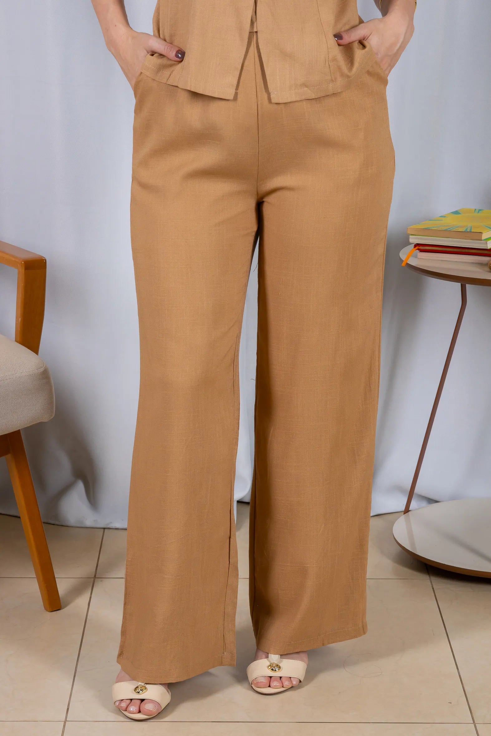 Calça Pantalona Cós com Elástico Visco Linho Flávia Marrom