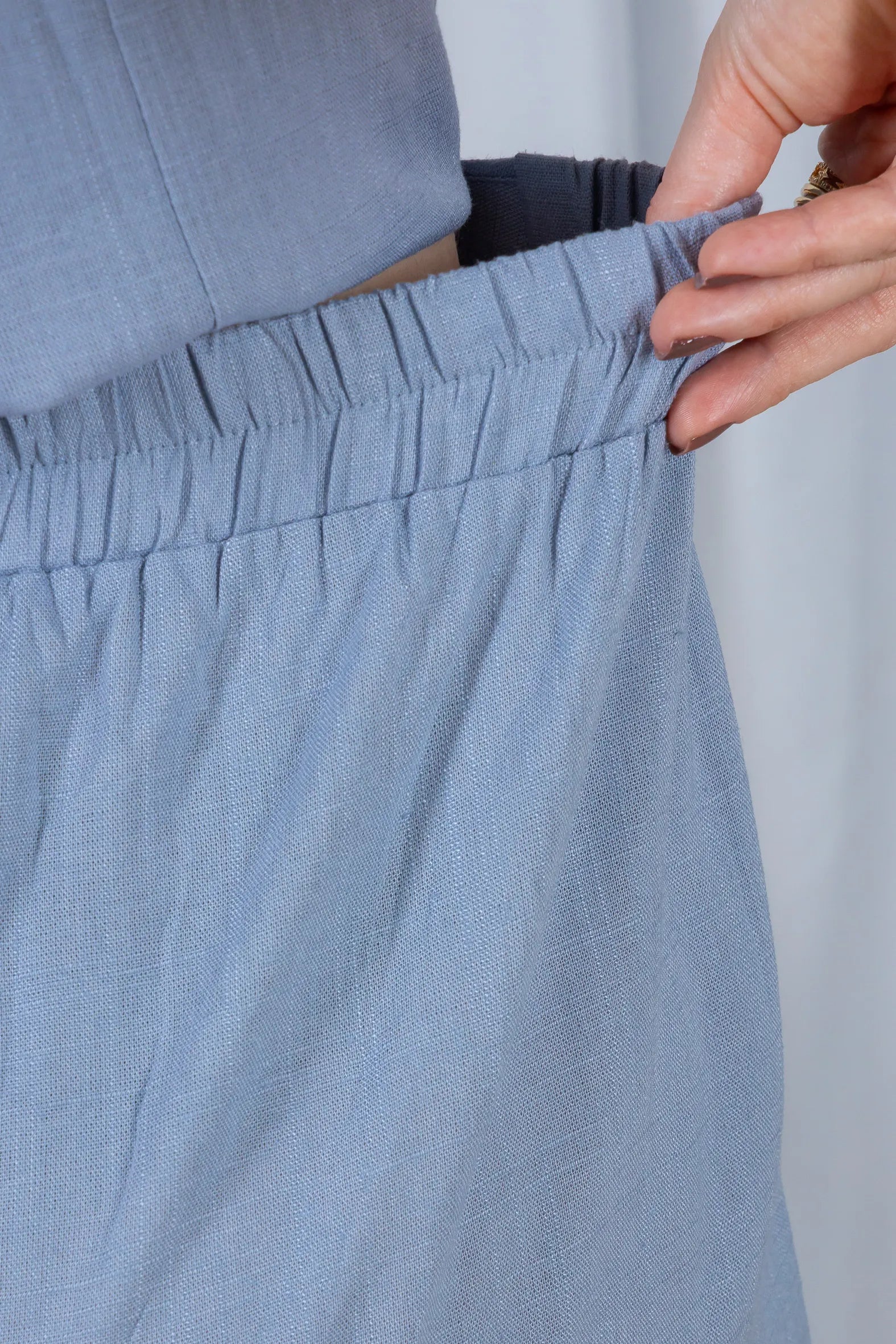 Calça Pantalona Cós com Elástico Visco Linho Flávia Azul