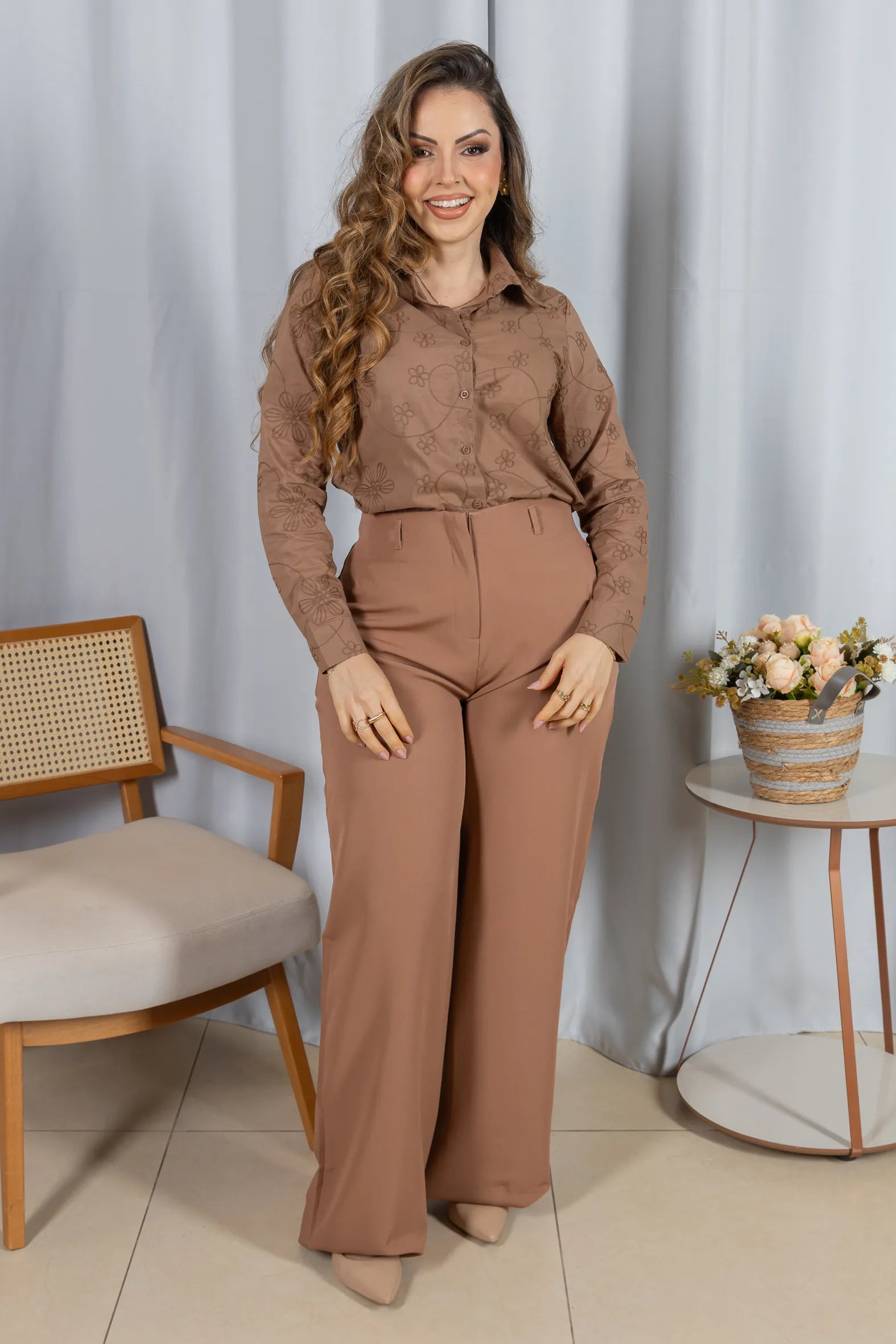 Camisa Manga Longa em Laise Serena Marrom
