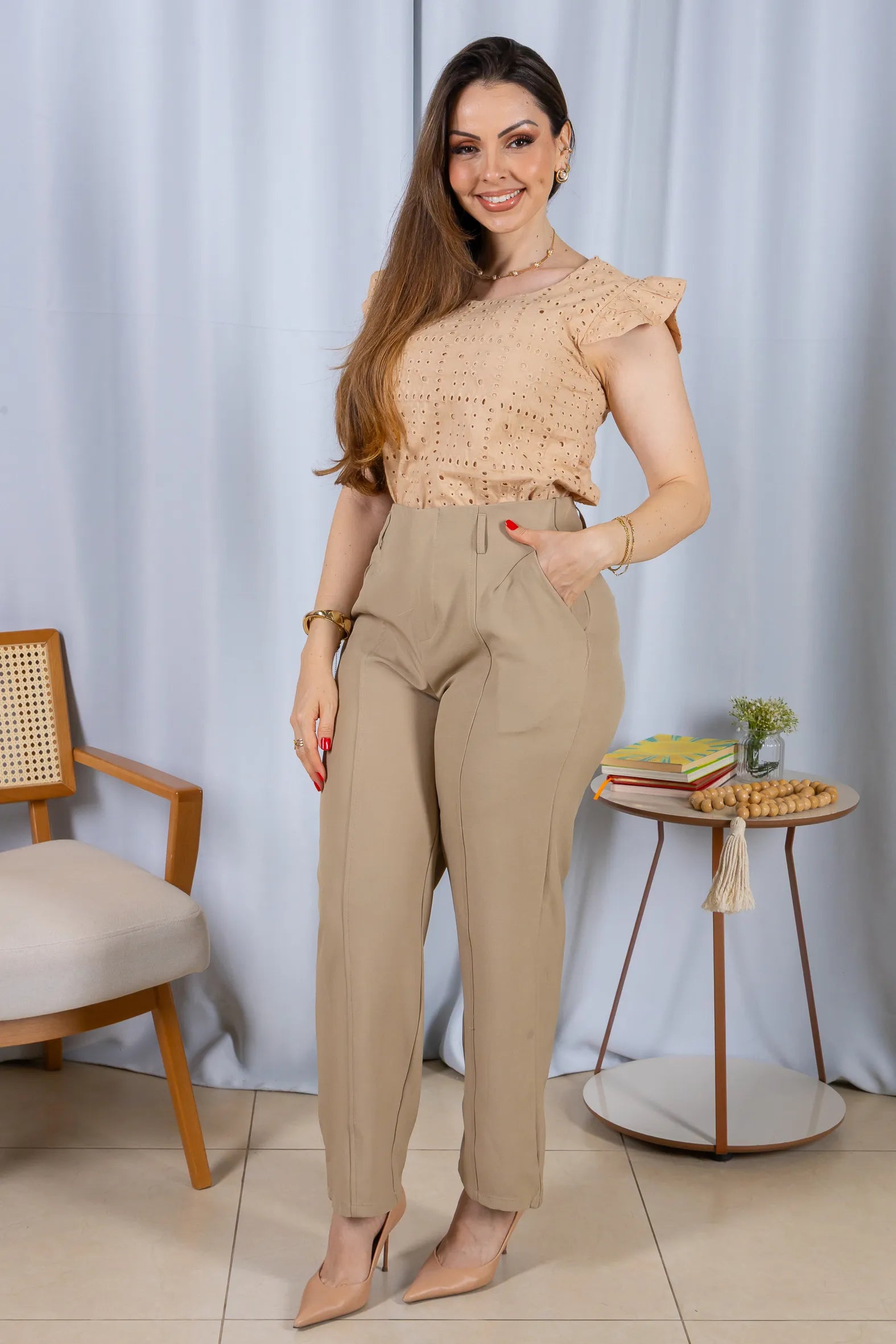 Regata Babados Cotton Em Laise Gabriela Bege