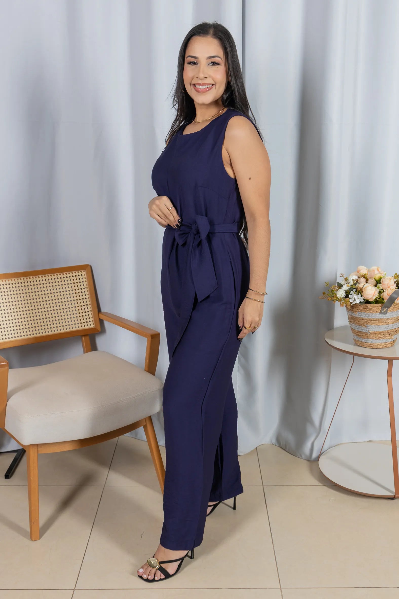 Macacão Pantalona Visco Urban Alfaiataria Nara Azul Marinho