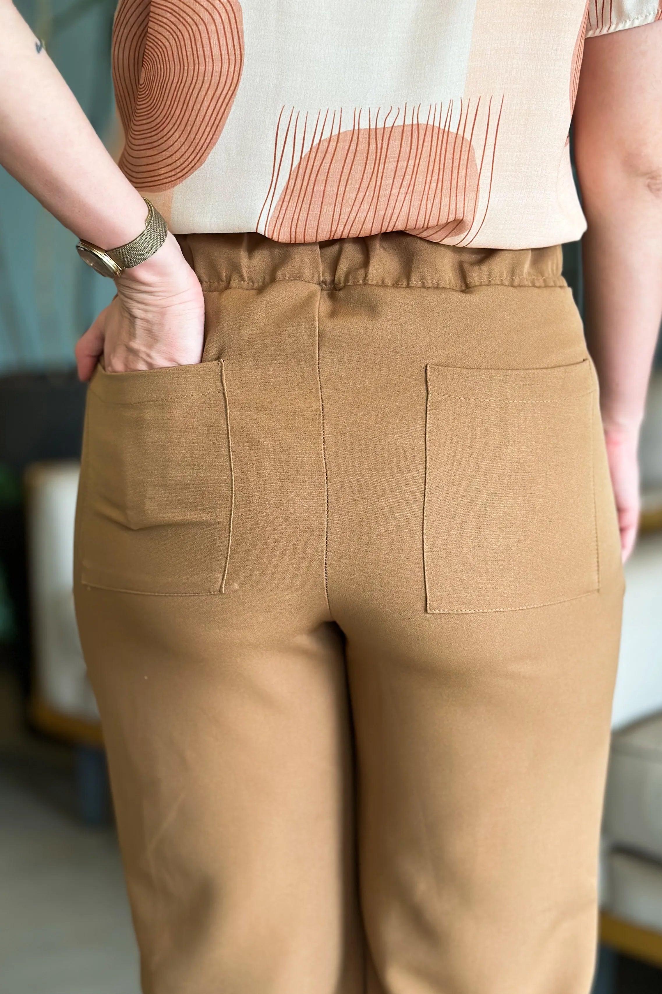 Calça Alfaiataria Corte Reto Ana Julia Marrom