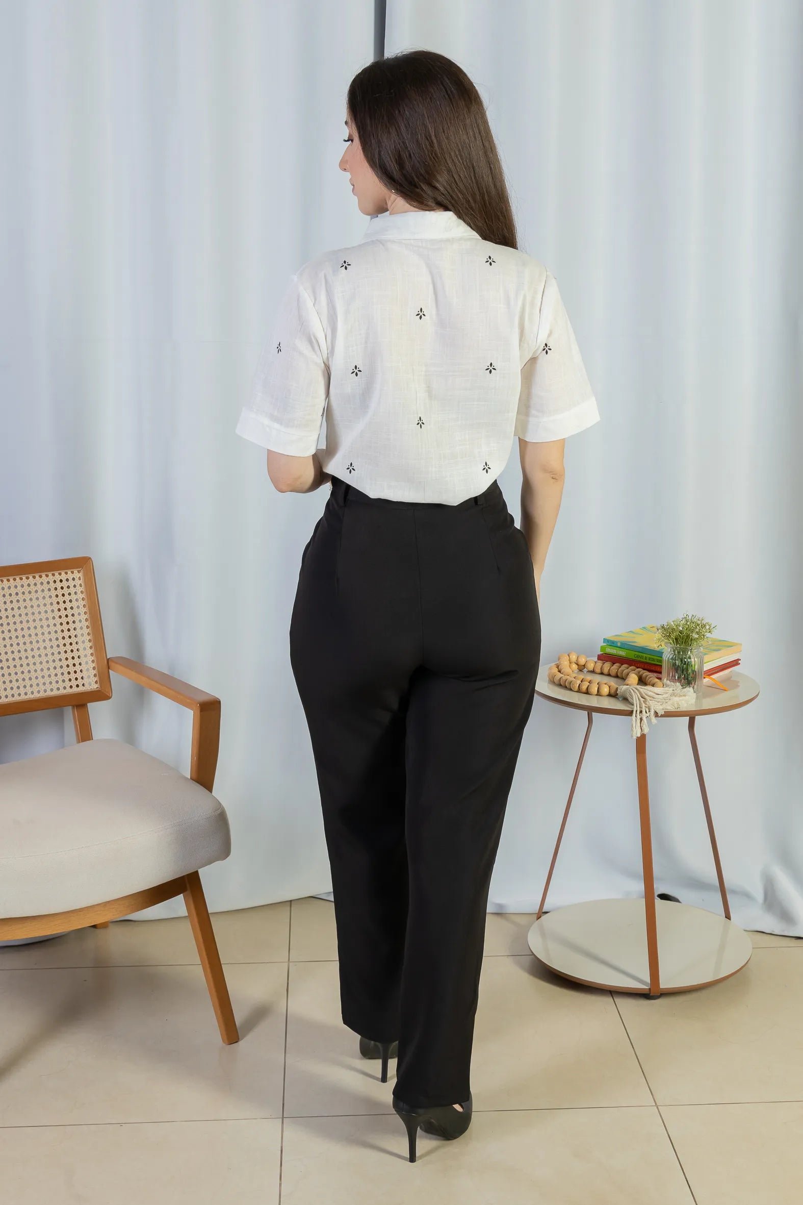 Camisa Manga Curta Bordada Poli Visco Bruna Branca